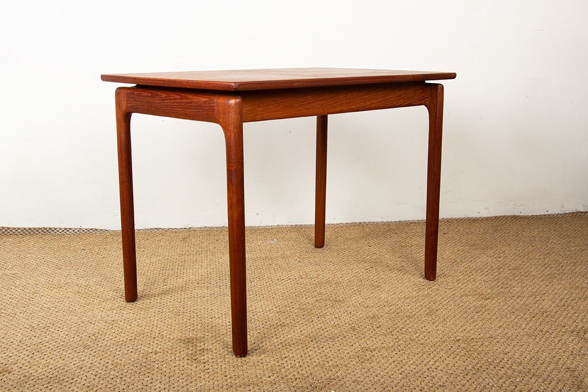 Table basse danoise en teck modèle 019, par Ole Wanscher pour Poul Jeppesen, 1960. photo vintage