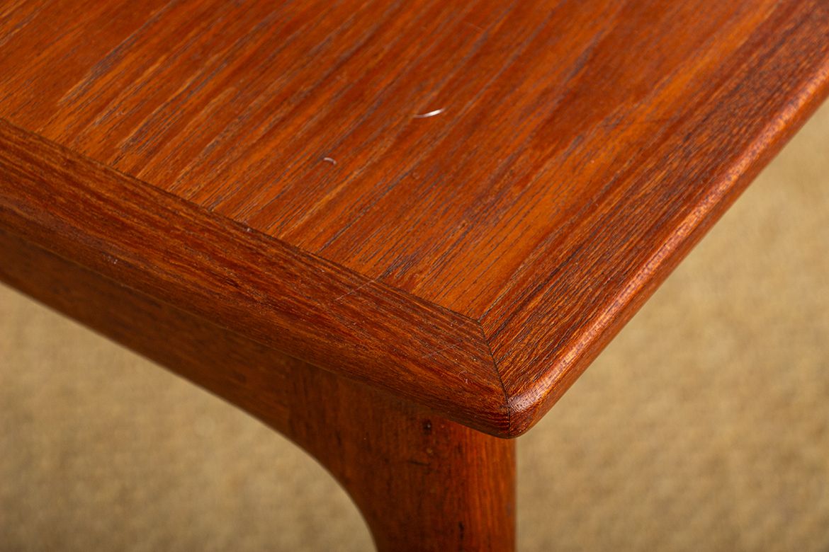 photo vintage Danish Teak Coffee Table Model 019 By Ole Wansher For Poul Jeppesen 1960.