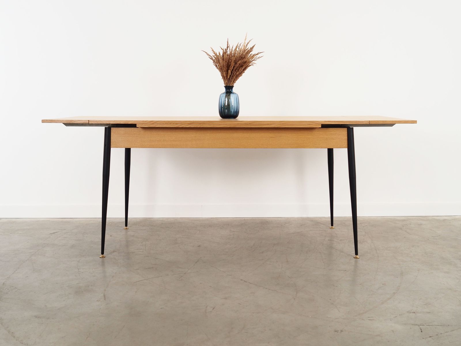 Oak Folding Table, Italian Design, 1980s, Manufacture: Italy photo 2009.0