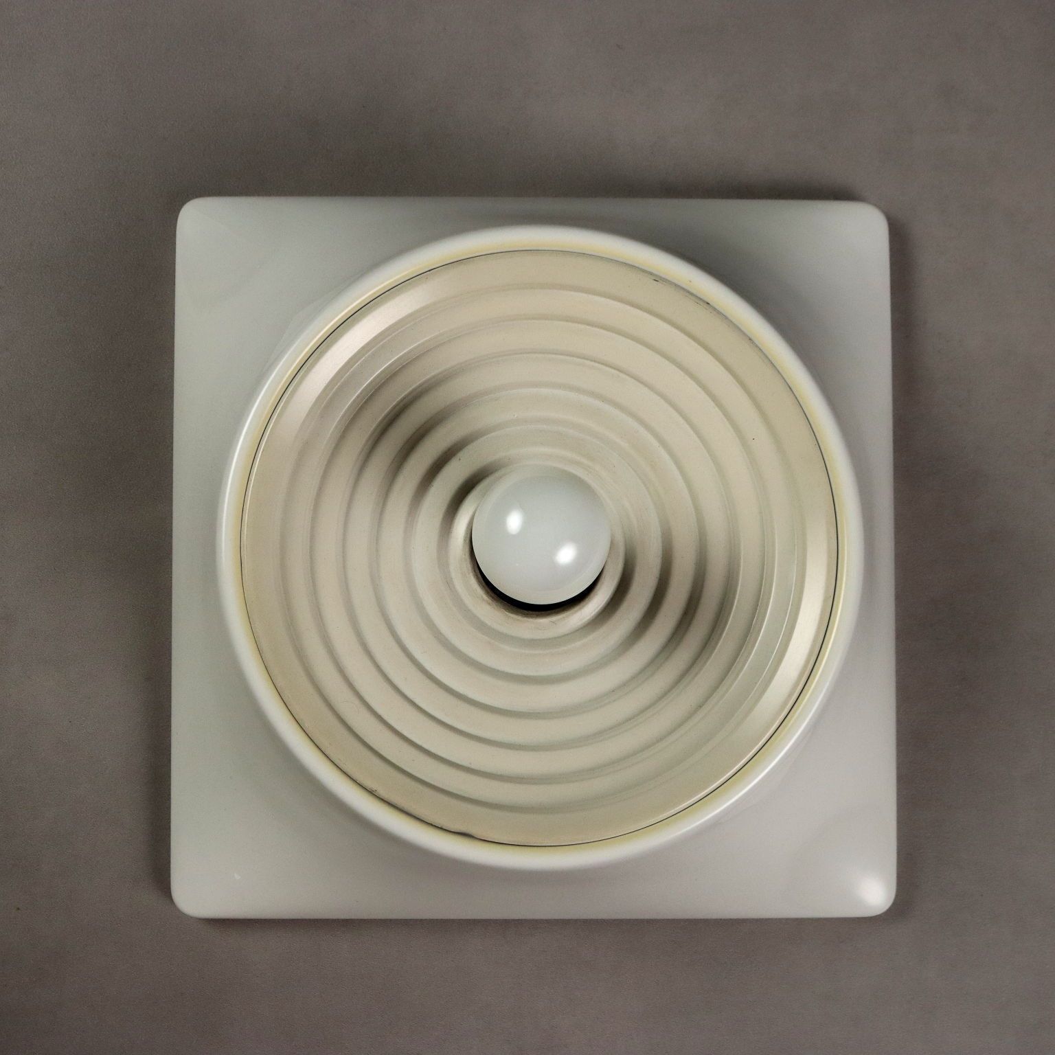 Vintage Stilnovo Lamps Lacquered Aluminium Studio Nizzoli Design photo 740.0