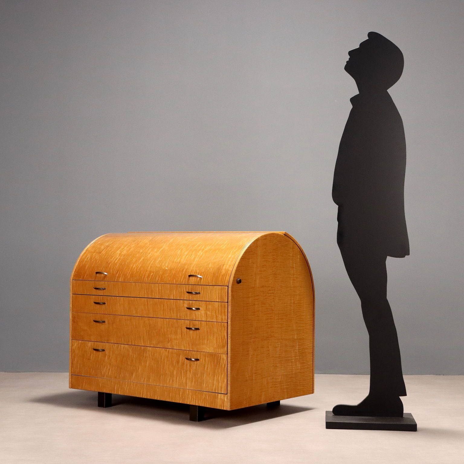 Saporiti Bauletto Cabinet Design Giovanni Offredi Burl Veneer 1970s photo for sale