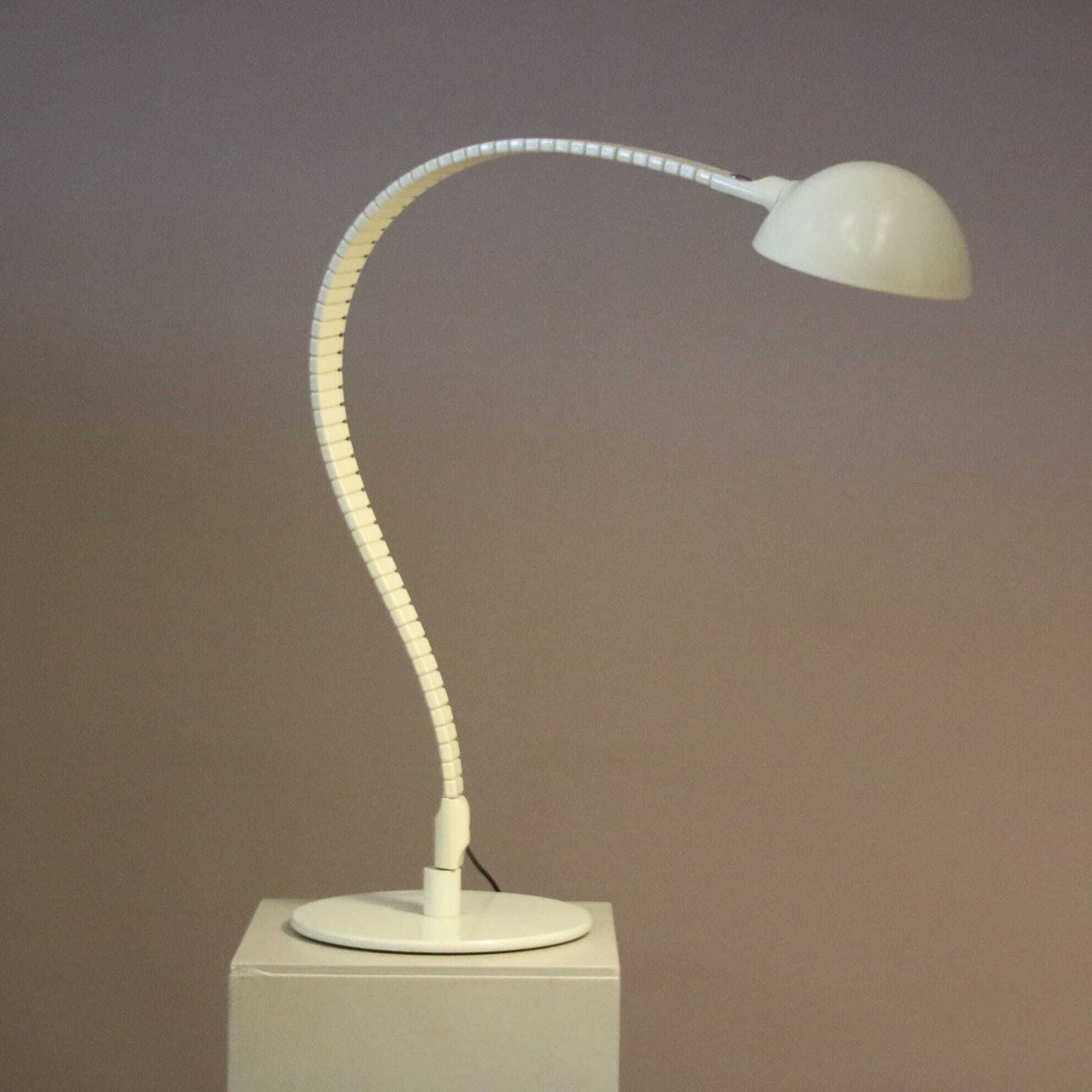 photo for sale 1970s “Flex” Floor Lamp By Elio Martinelli For Martinelli, Italy