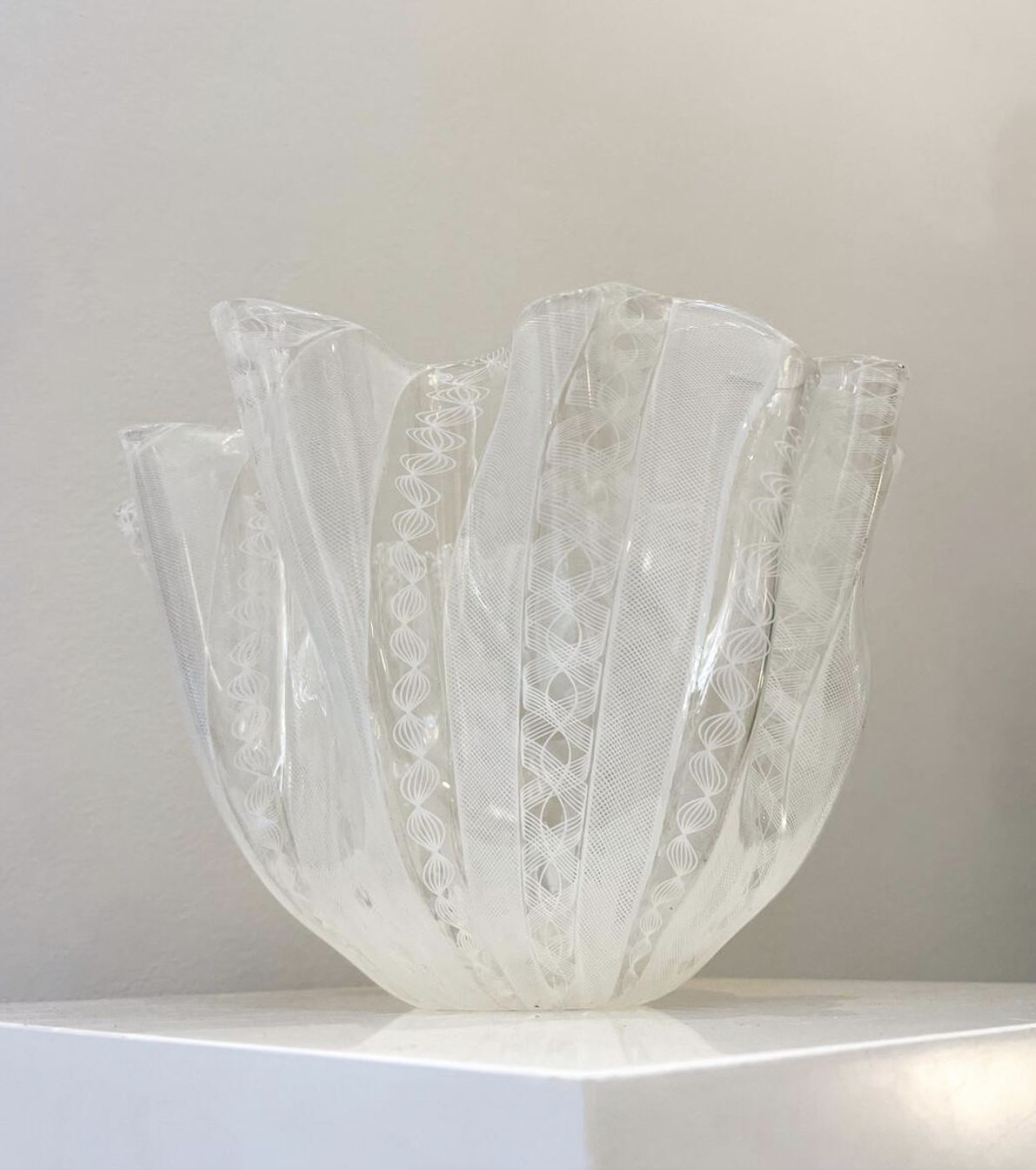 Vase “Fazzoletto Zanfirico” By Fulvio Bianconi For Venini, Italy, 1950s photo vinterior