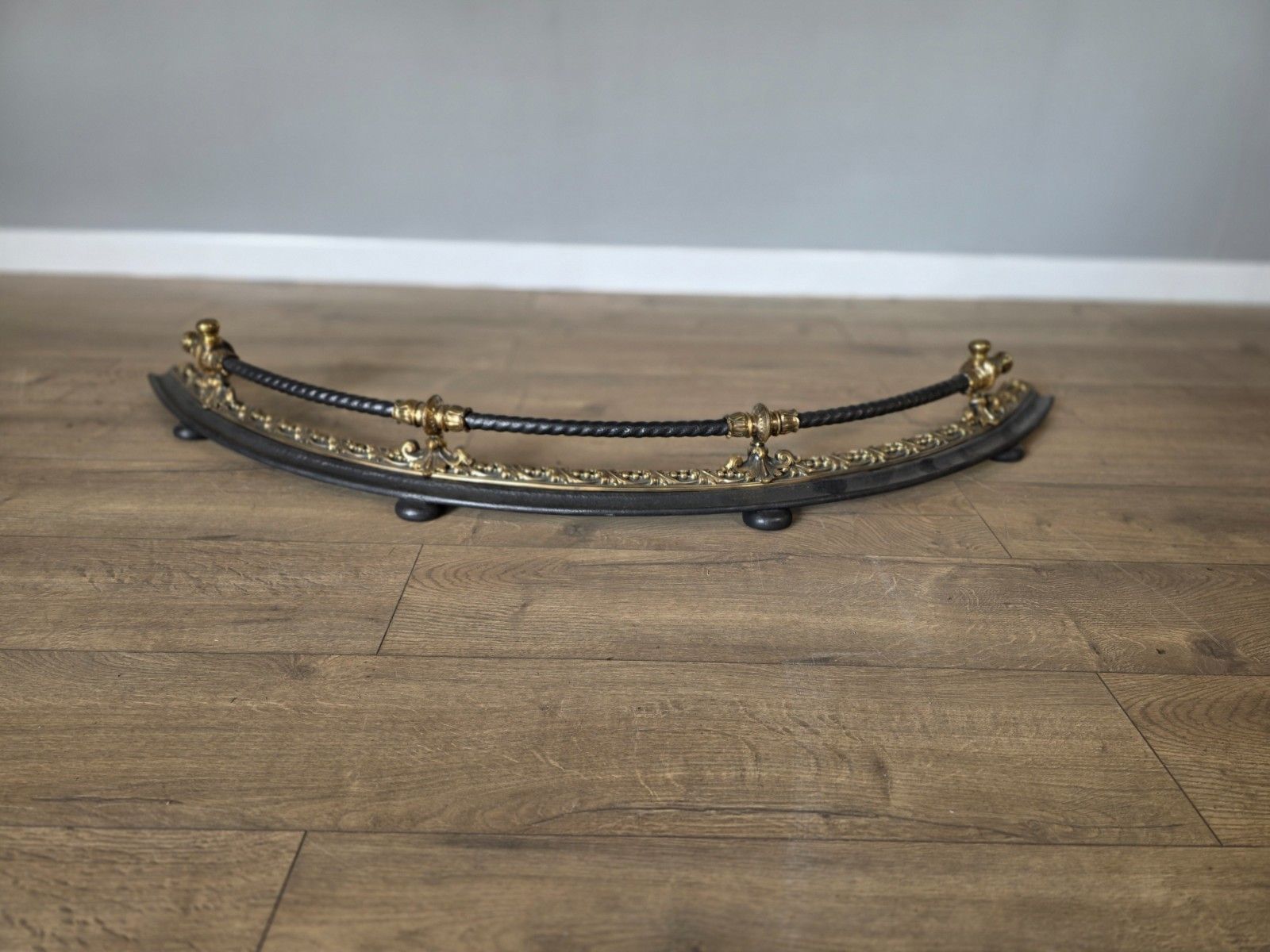 Antique 19th Century Curved Bronze And Iron Fire Fender photo 800.0