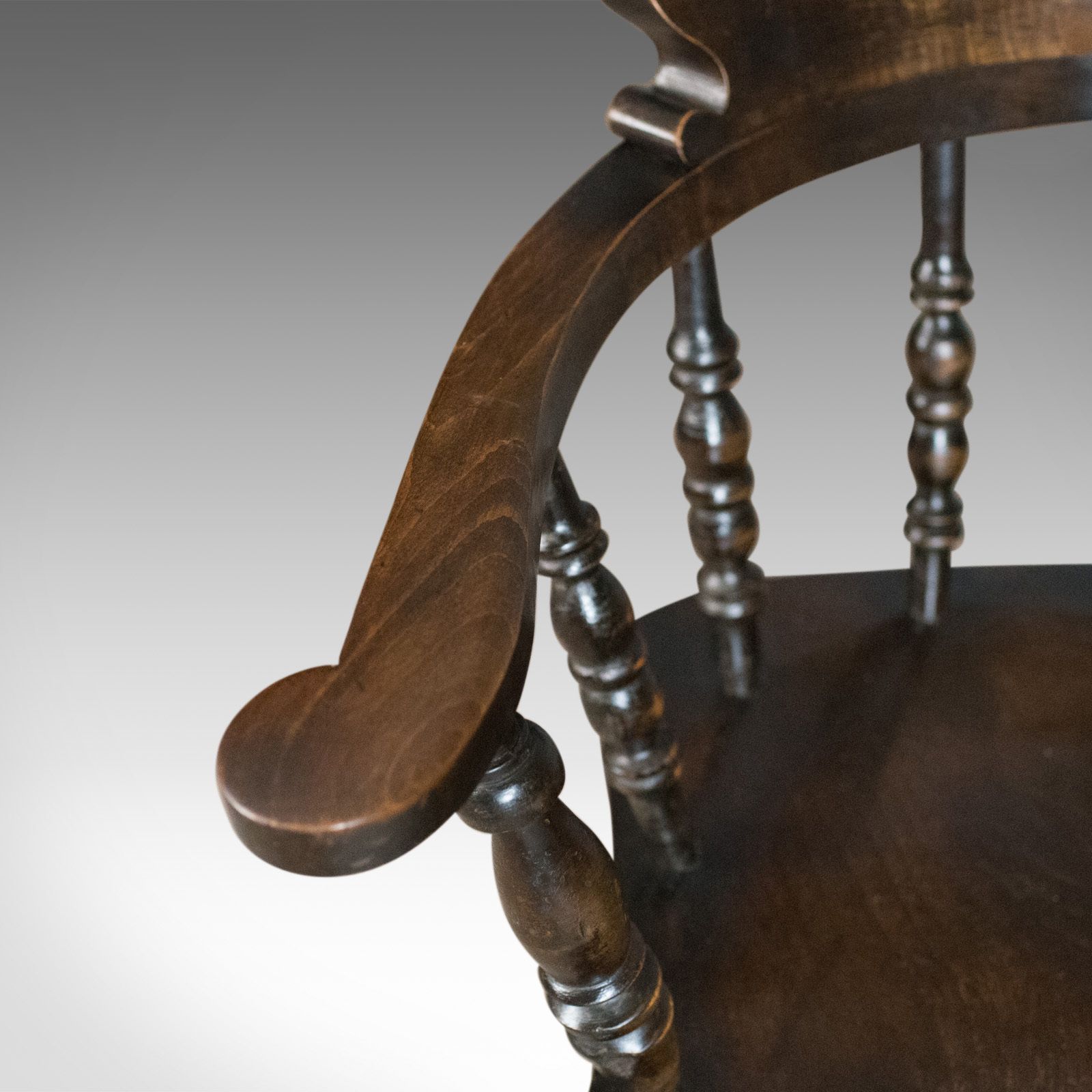 Antique Armchair, English, Victorian, Elm Bow Back, Smokers Captains Chair C1900 photo vinterior