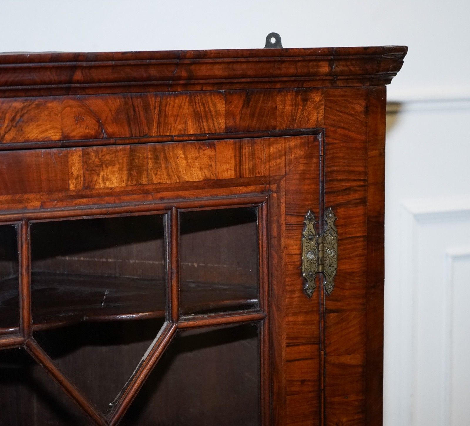 Georgian Corner Hanging Display Cabinet Bookcase Glazed Door Drawer Inside photo Furniture