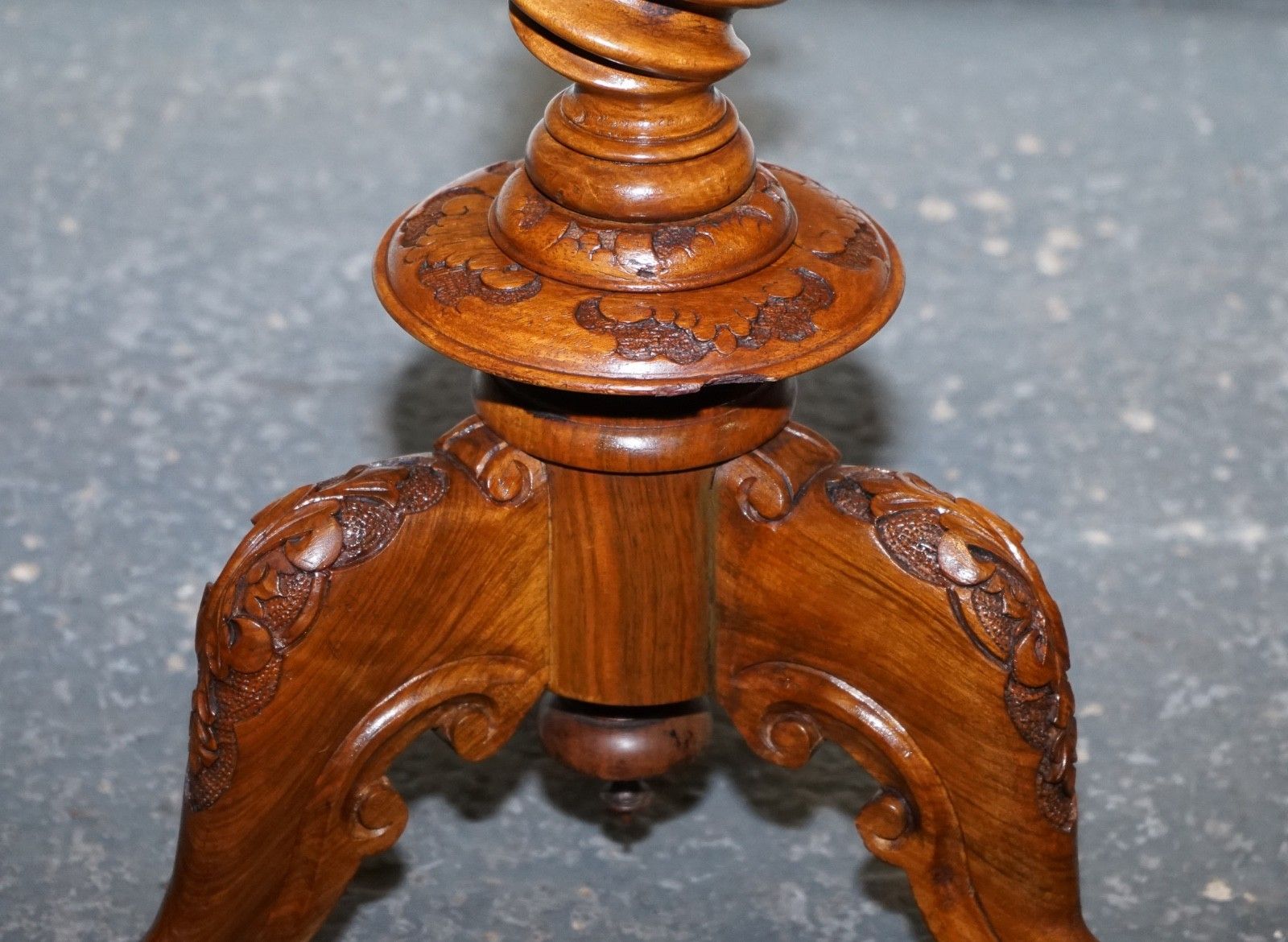 Antique Marquetry Burr Walnut Pedestal Side End Table With Carved & Turned Base photo 1350.0