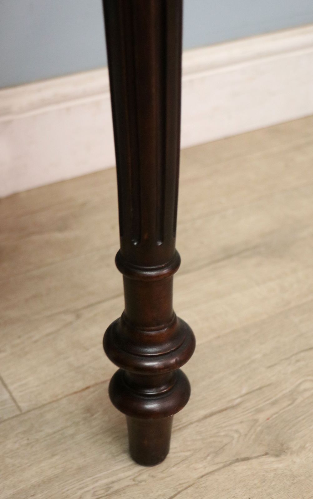 Victorian Style! A Lovely Late 19th Century Walnut Occasional Table. photo vintage