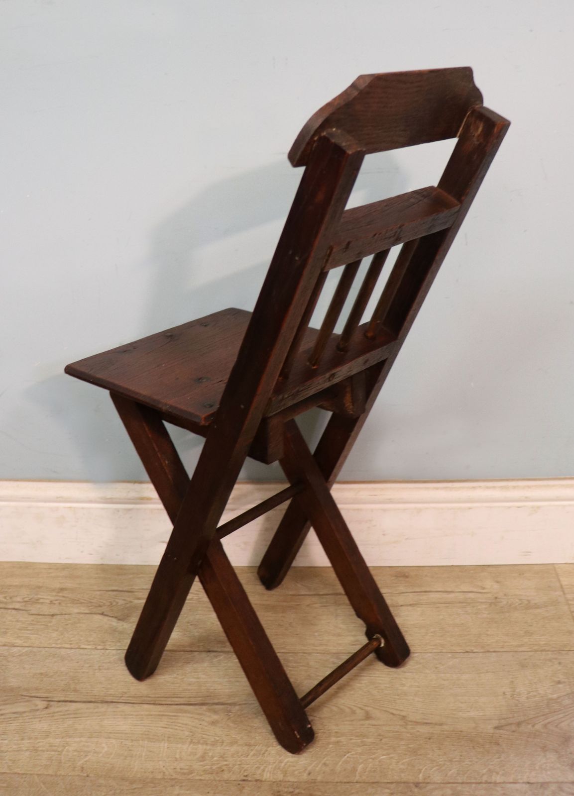 A Lovely Folding Victorian Child's Chair. photo 145.0