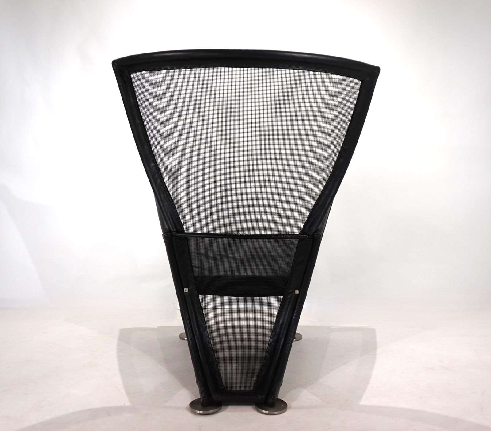 photo vinterior Arflex Privè Armchair By Paolo Nava, 1987