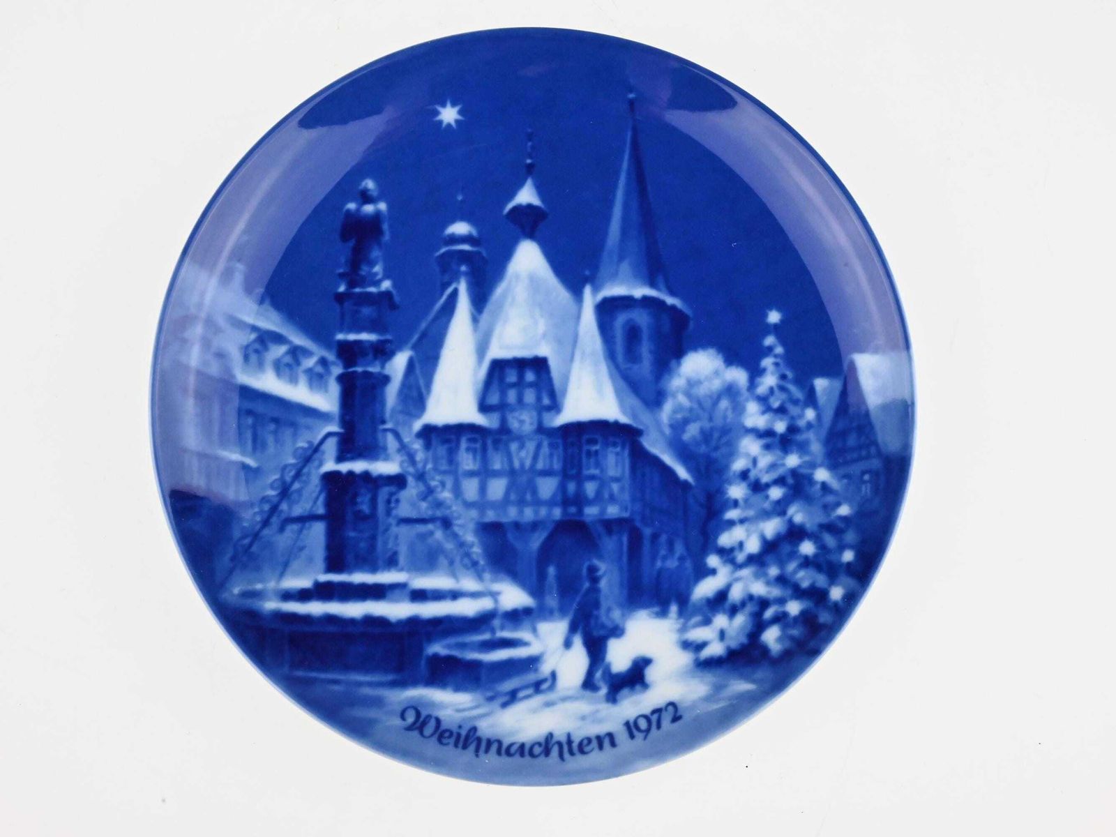 Vintage Berlin Design Christmas Plates Set, German City Winter Scenes, Set Of Ceramic Plates, Berlin Design, Pottery Plates, Vintage Plates photo Home Decor