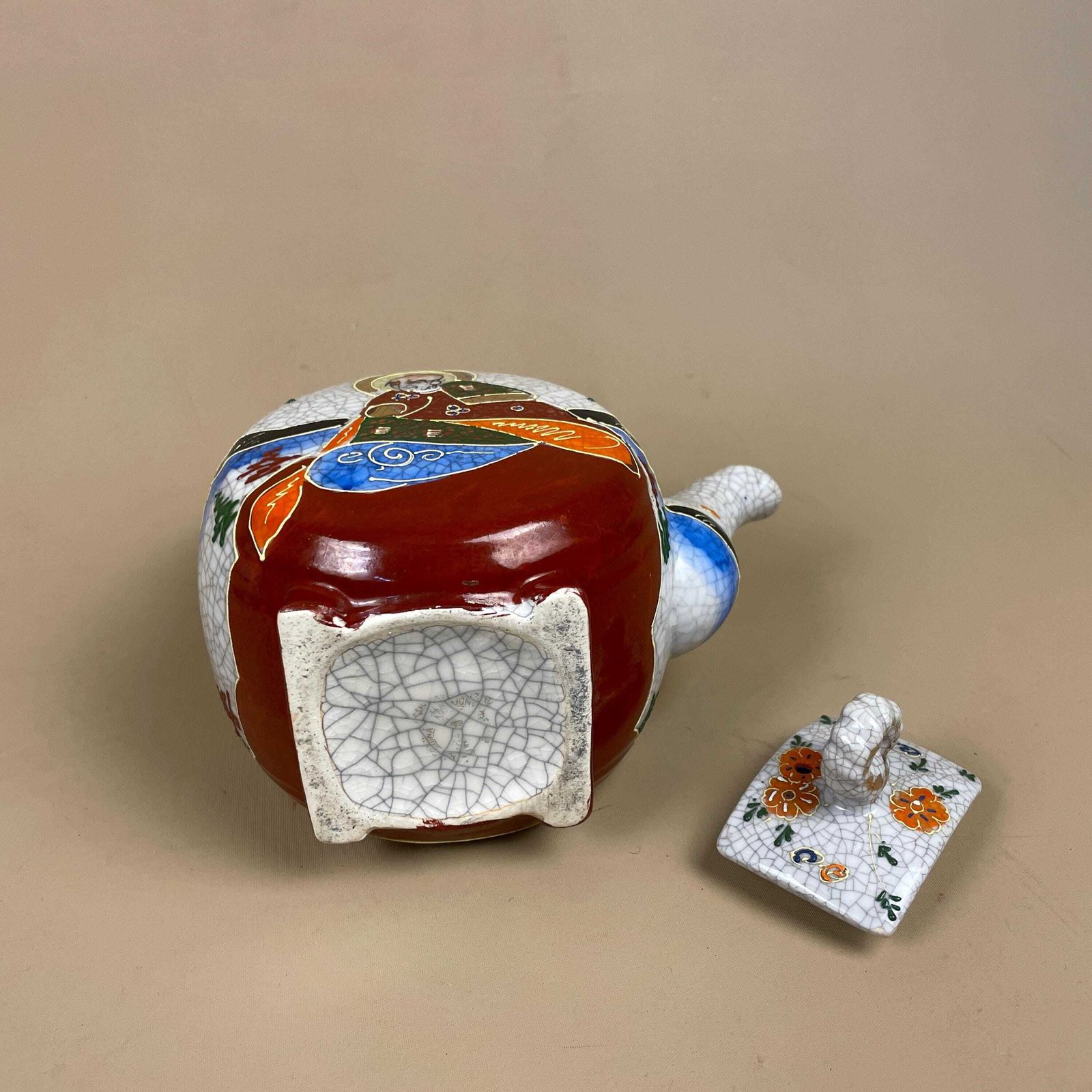 photo furniture Antique Vintage Chinese Porcelain Teapot Oriental Pattern Decorative Kitchen Tea Pot Asian Bamboo Wood Woven Handle Hand Painted Lid