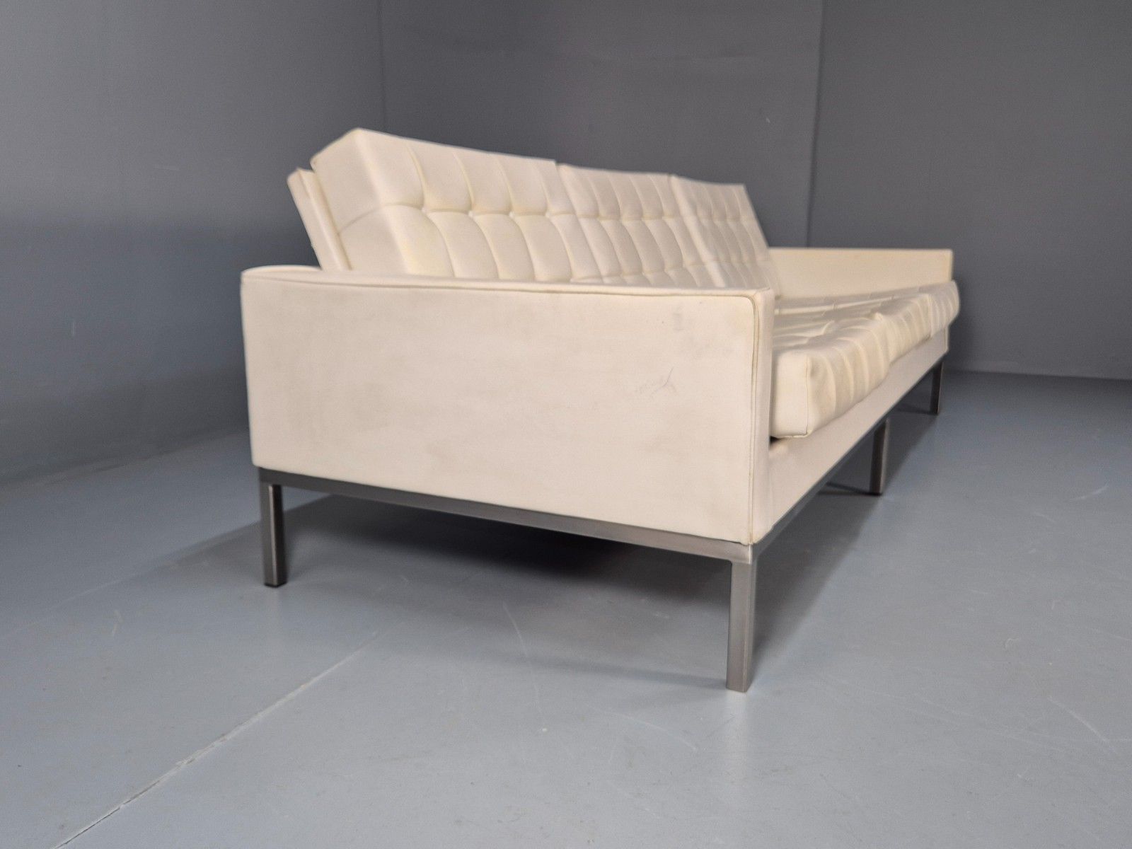 Furniture Vintage Hille Florence Knoll Design 3 Seat Sofa Original Vinyl 1960  Eb9801 M3ss photo