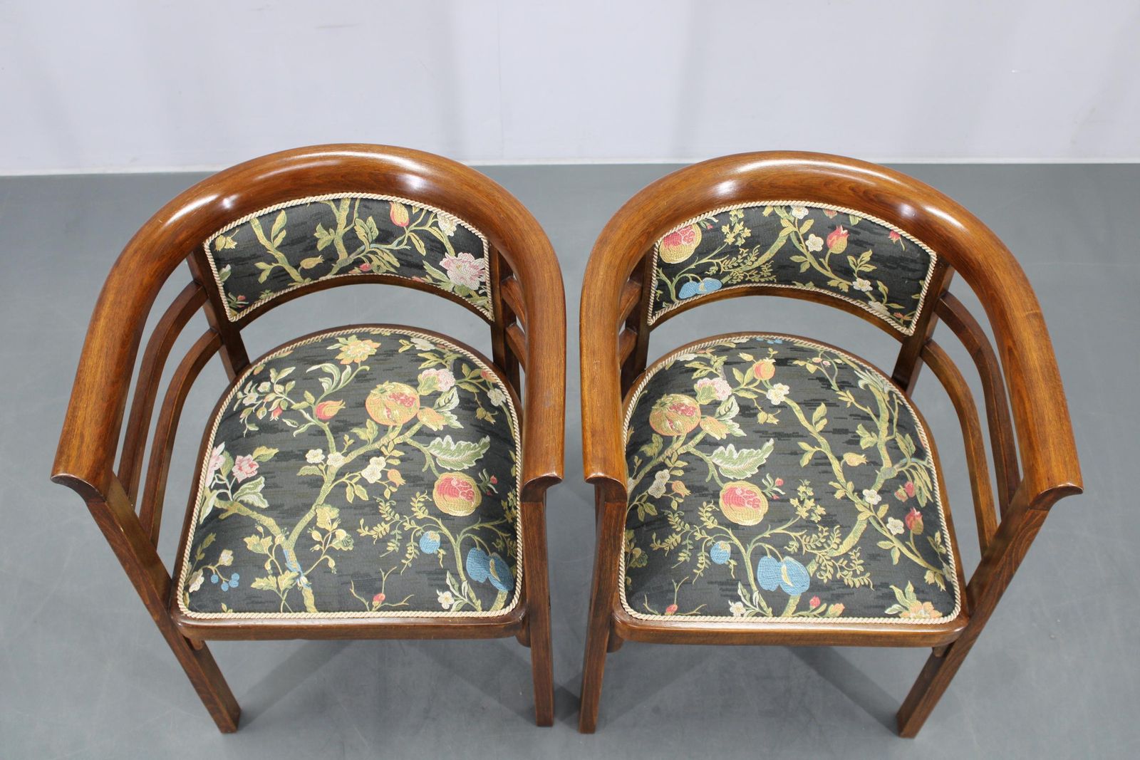 1930s Pair Of Restored Thonet Armchairs, Czechoslovakia photo 1773.0