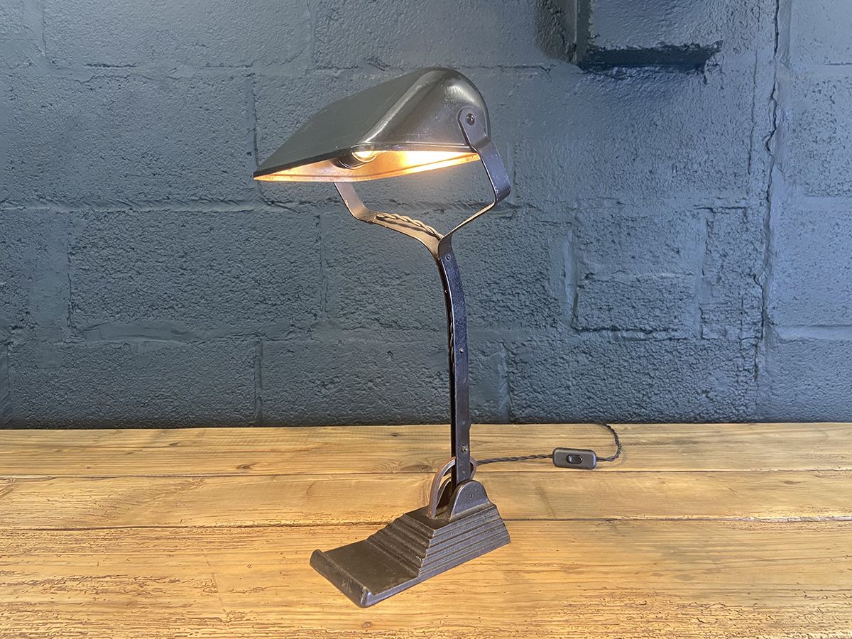 Vintage Green Enamel Banker's Lamp By DR. Ing. Schneider & Co. Rewired. photo 375.0