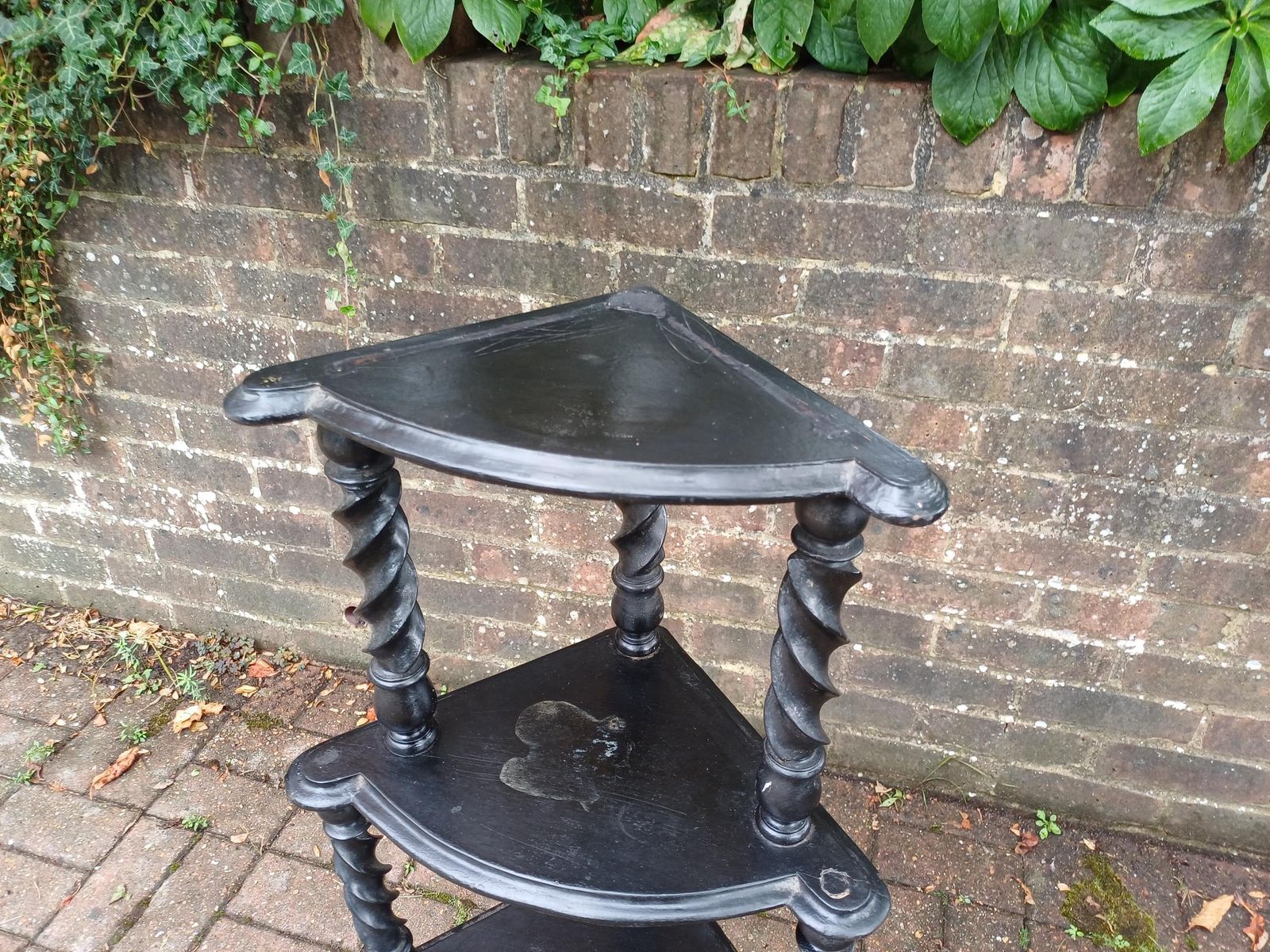 Antique Black Lacquered Effect Corner étagère With Barley Twist Legs 4 Tier Victorian Gothic Display Shelf Unit Ornate Carved Top Wot Not photo Furniture