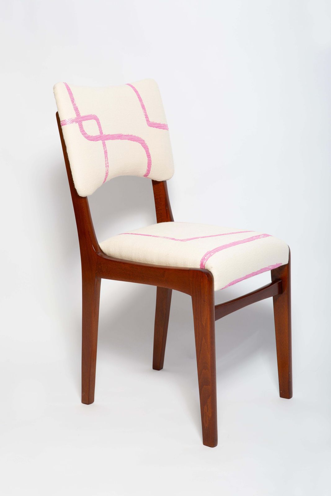 5517.0 Eight Mid Century Chairs, Promenade Kafkaïenne Jacquard, By Halas, Poland, 1960s photo