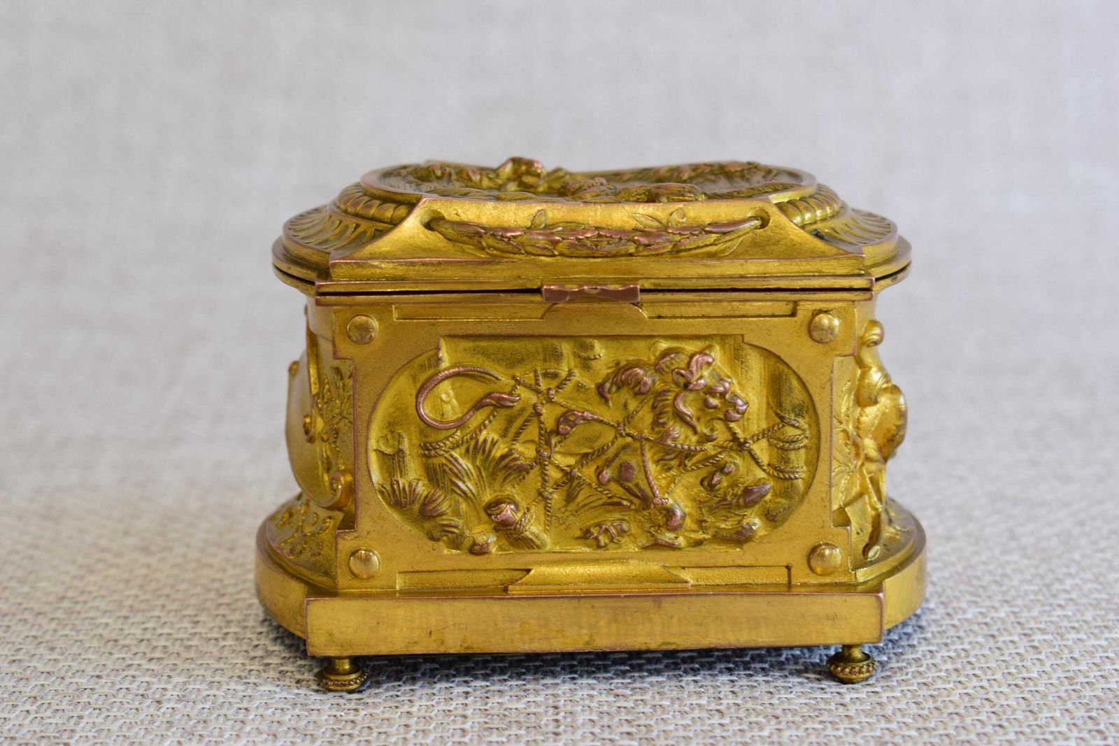 Rare Antique French Jewelry Casket The Fables Of Lafontaine, The Fox And The Crow Box, The Lion And The Rat