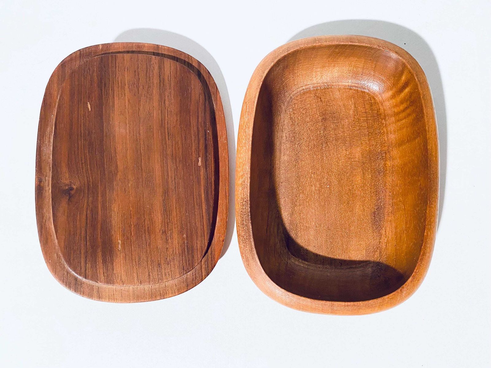 photo furniture Mid Centurymid Century Teak Wooden Jewelry Box With Lid / 1950s 1960s Design