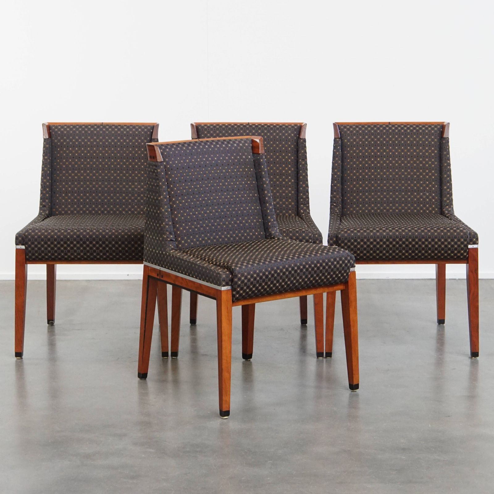 Set Van 4 Bijzondere Art Deco Eetkamerstoelen