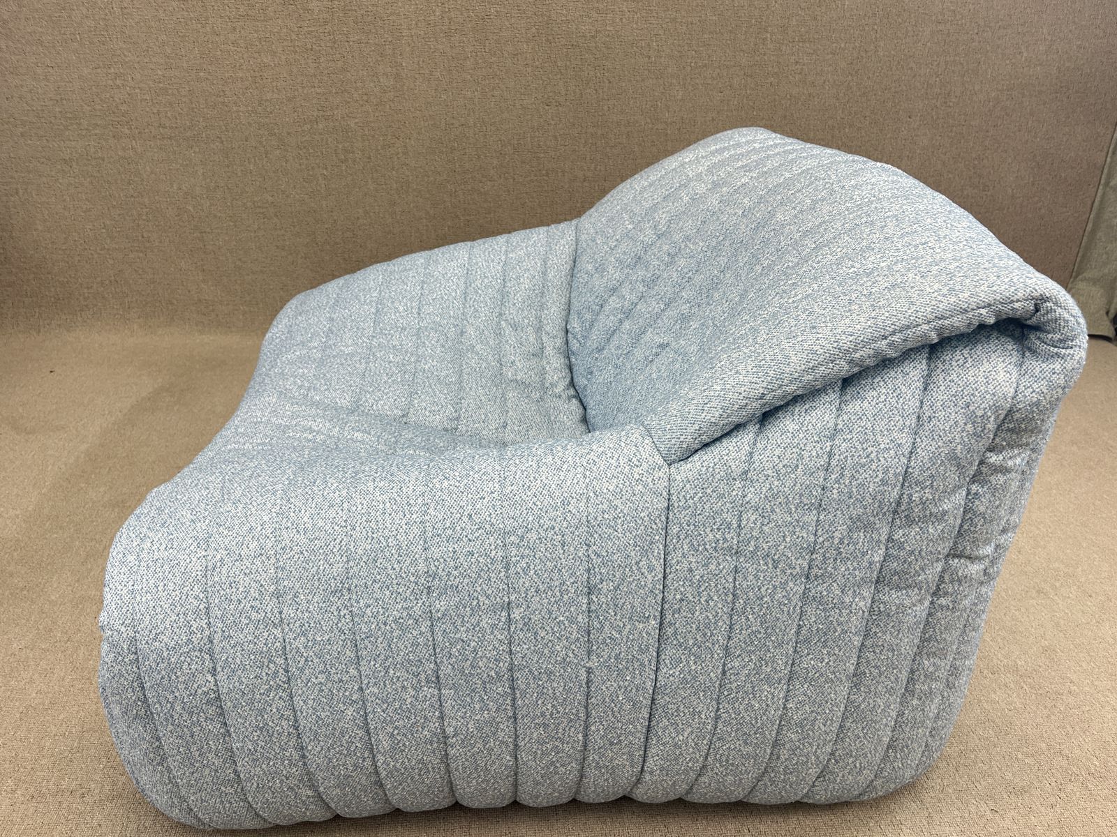 1690.0 Light Blue Armchair Sandra By A.Hieronimus For Cinna (Ligne Roset Group) photo