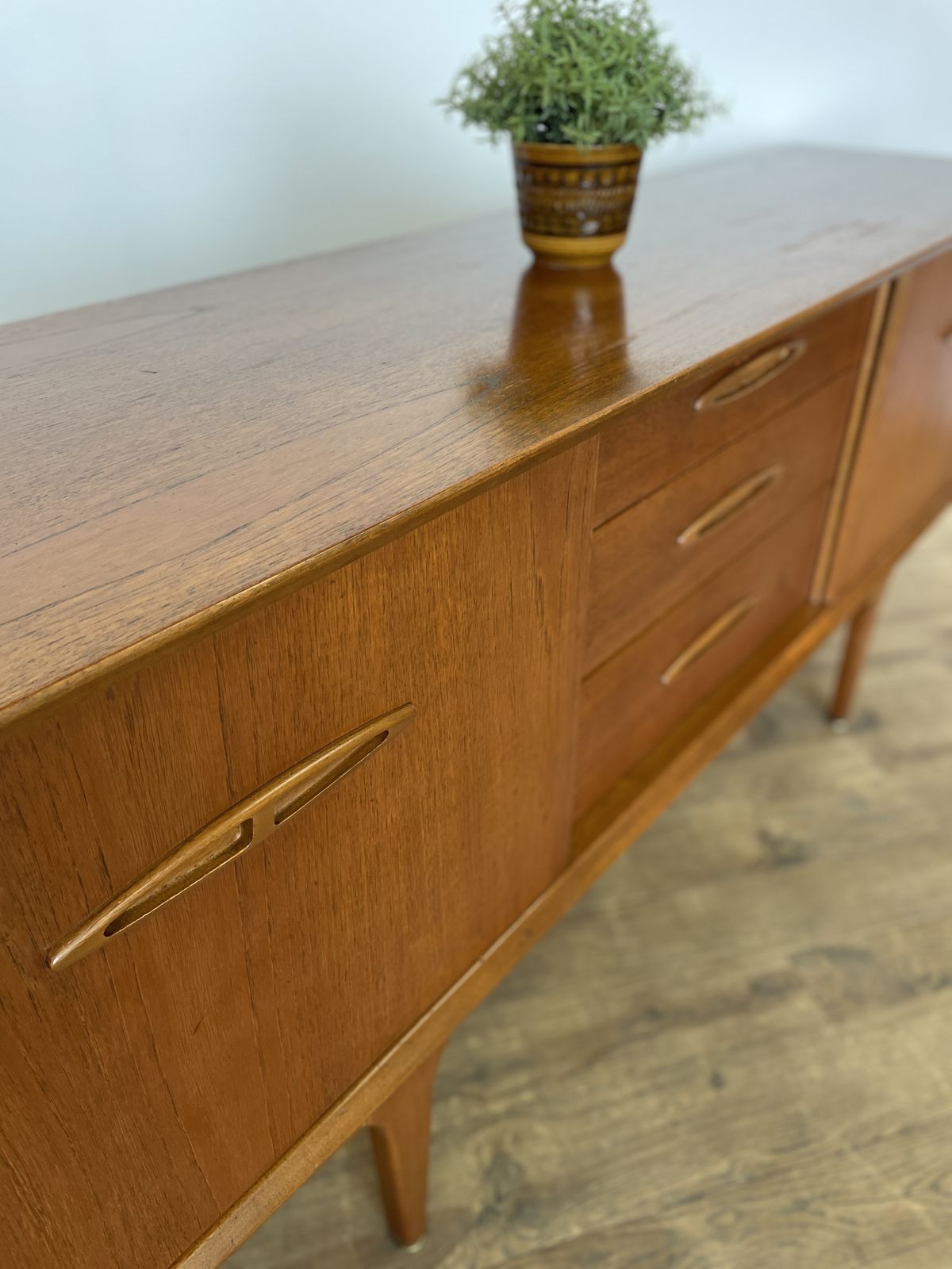 Mid Century Jentique Teak Sideboard – 1960s British Design photo 685.0