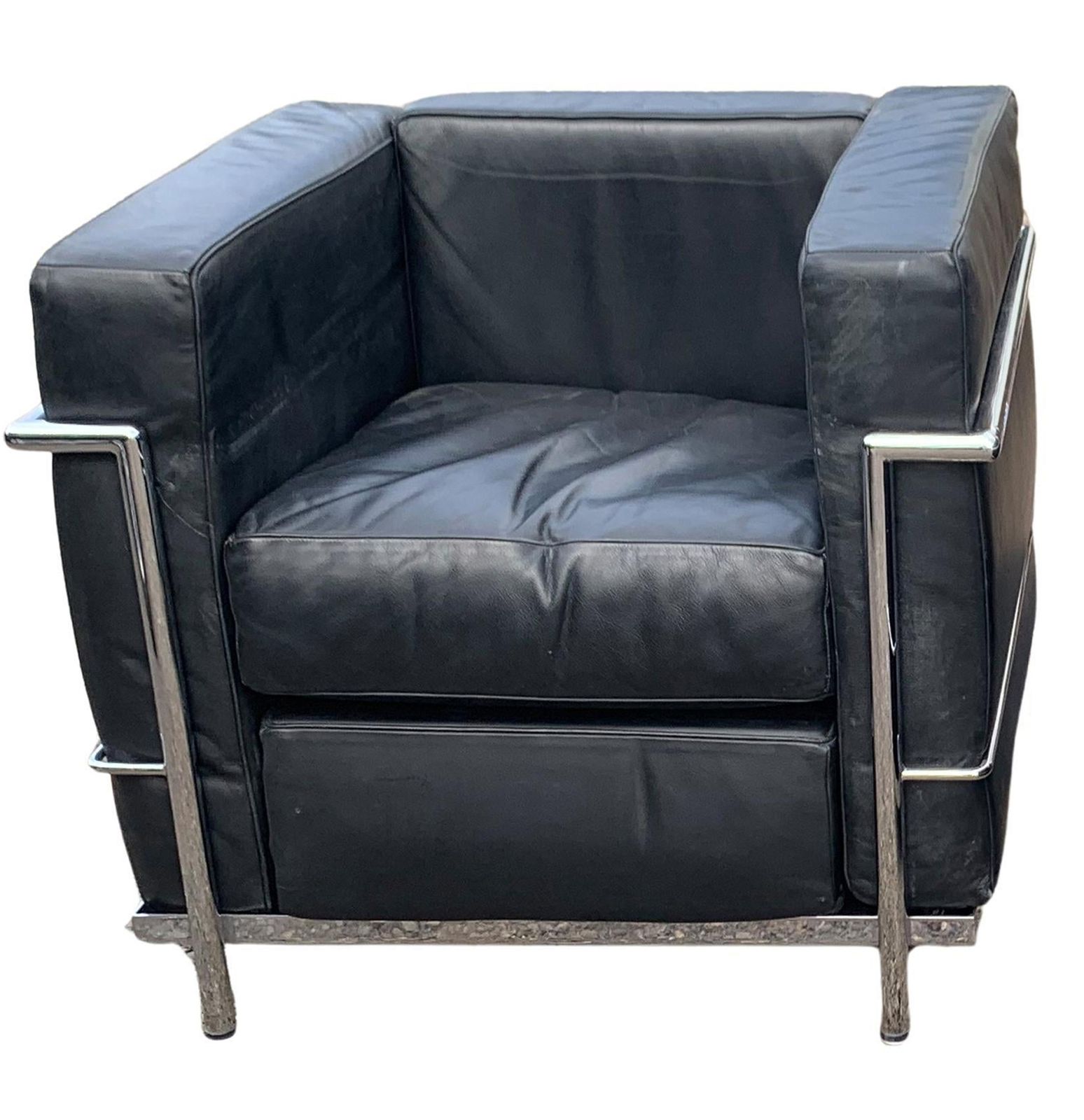 Le Corbusier Lc2 Black Leather Armchair With Tubular Chrome Shaped Frames No Branding Made In Italy photo Furniture