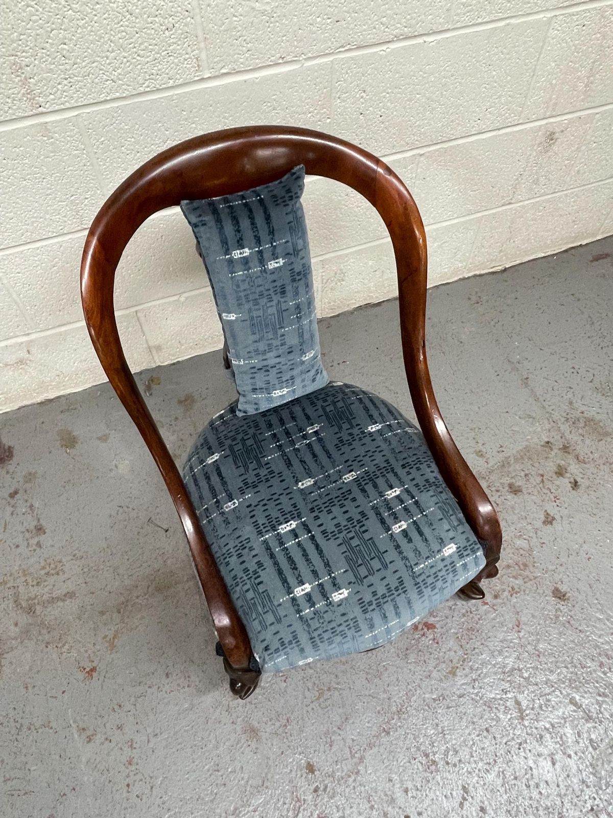 Victorian Mahogany Upholstered Low Nursing Chair photo 225.0