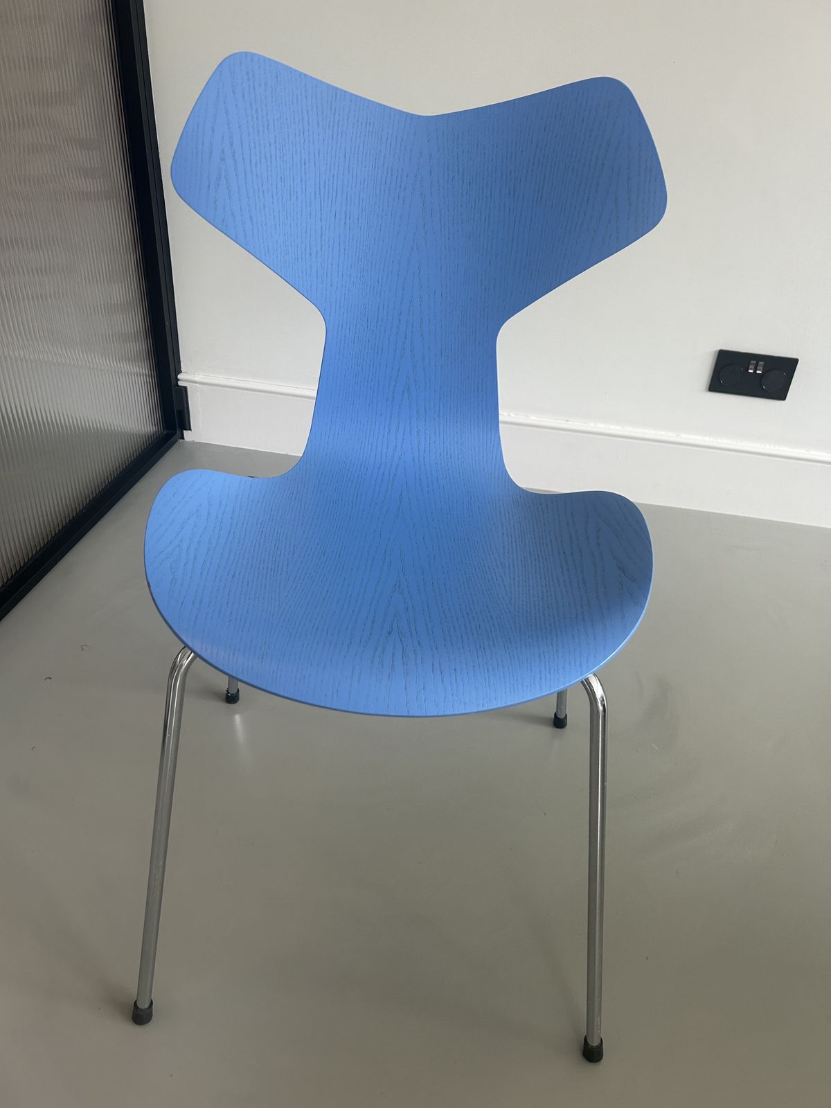 Set Of 6 Arne Jacobsen Grand Prix Chairs For Fritz Hansen photo Furniture