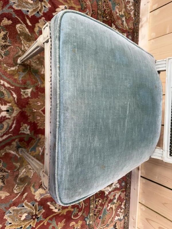 Suite De 6 Chaises De Style Louis XVI Rinck En Bois Réchampi photo for sale