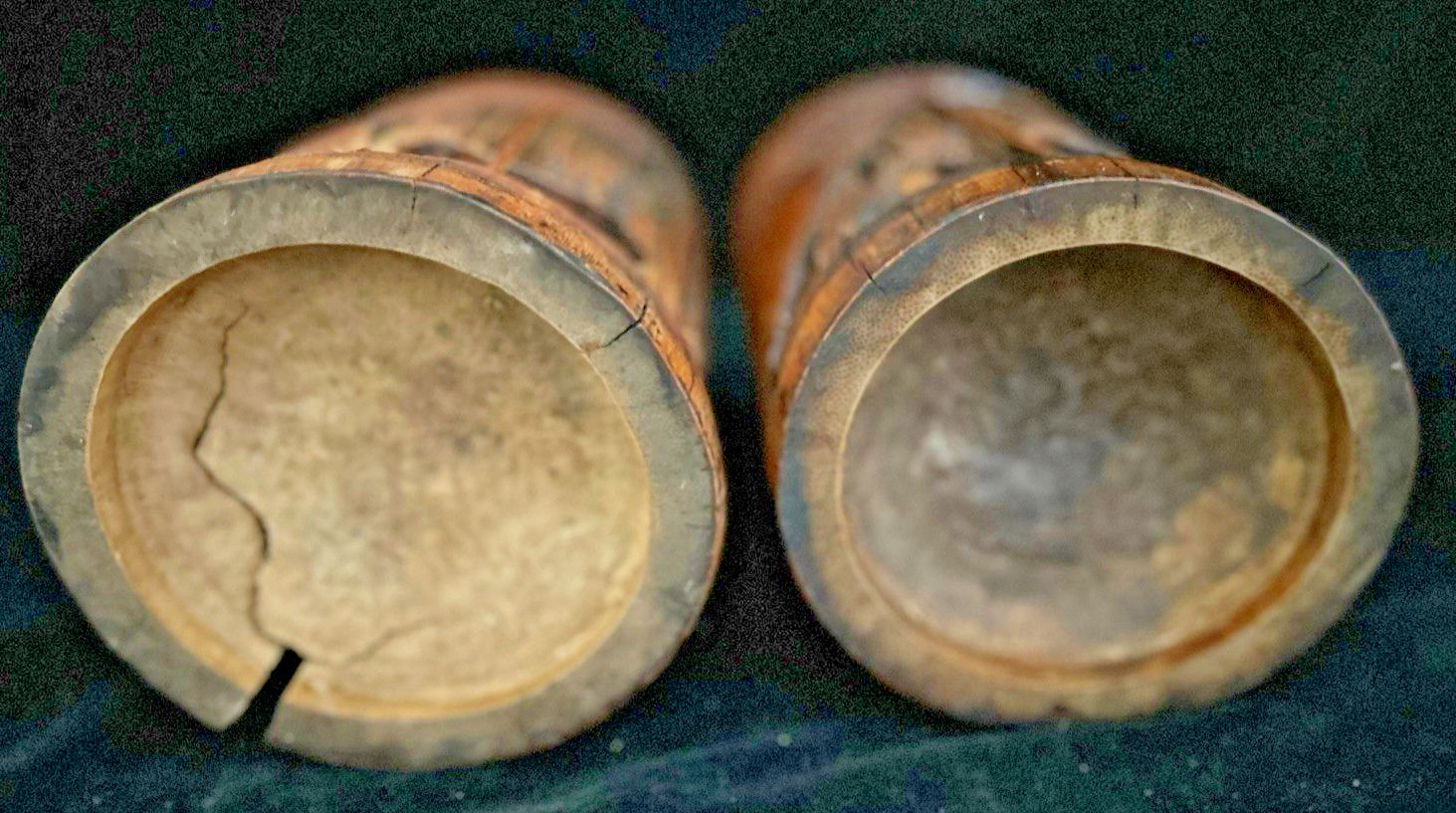 70.0 A Pair Large  Antique Carved Bamboo Chinese Brush Pots photo
