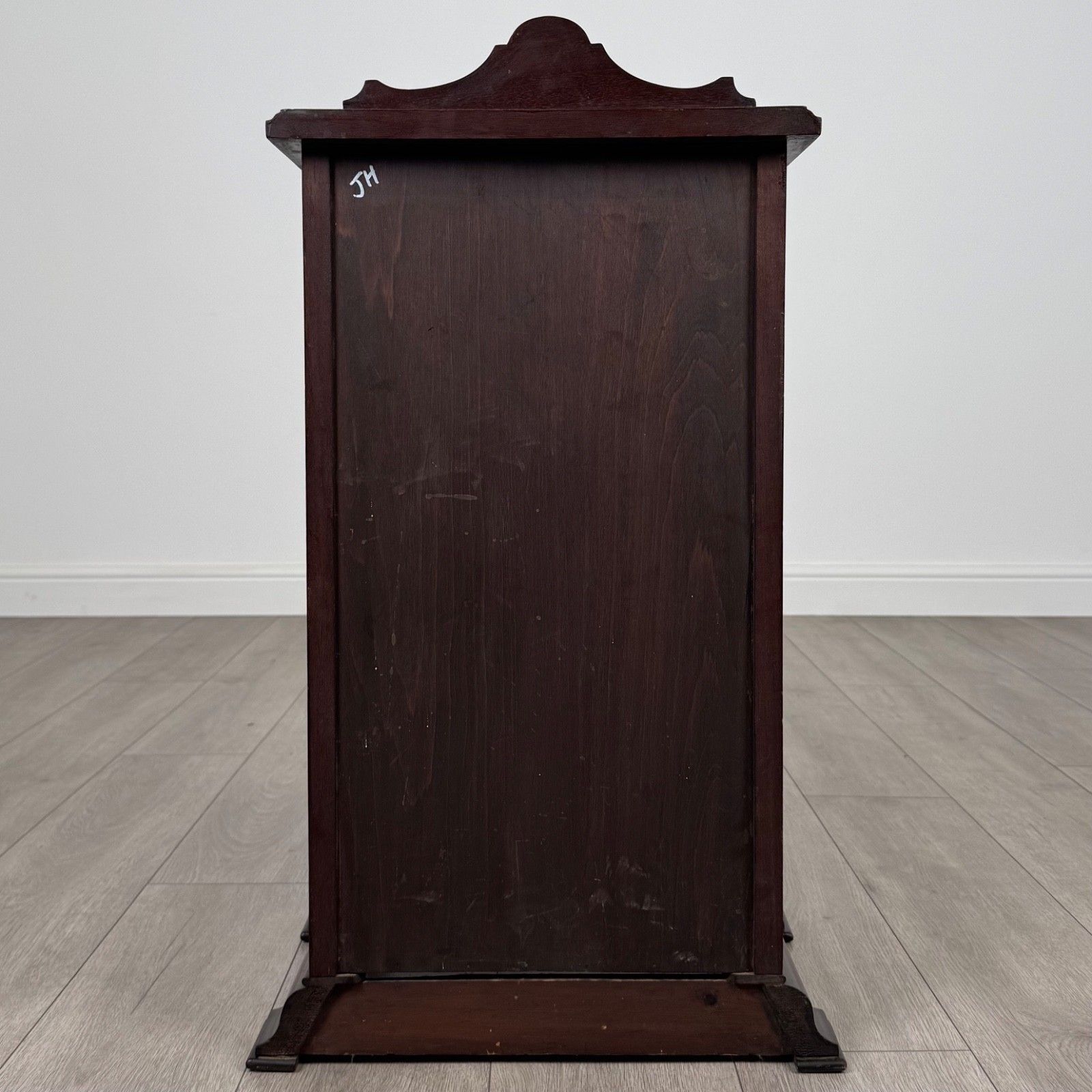 Antique 20th Century Good Quality Pot Cupboard In Mahogany photo vinterior