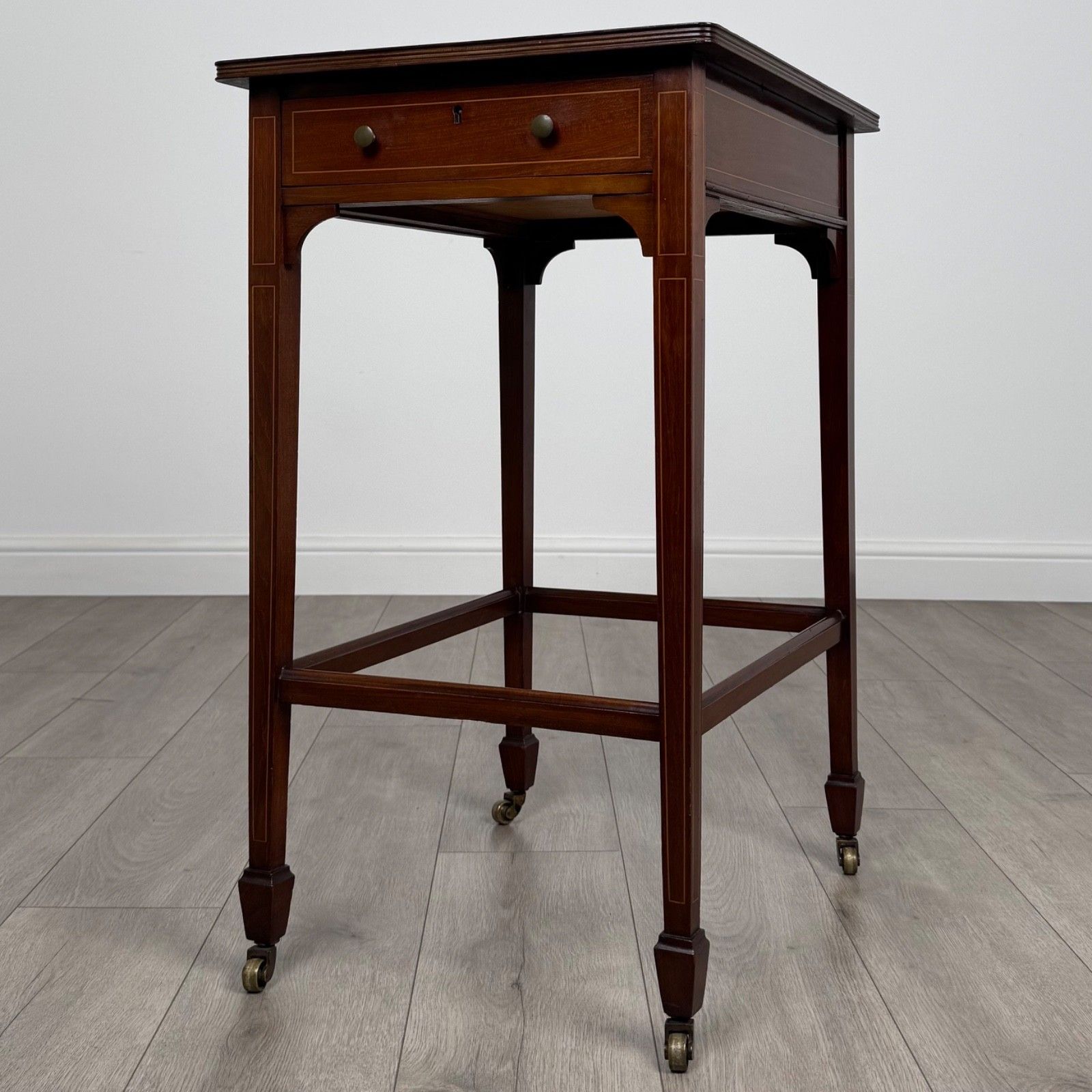 Antique 19th Century Good Quality Side Table In Mahogany photo furniture