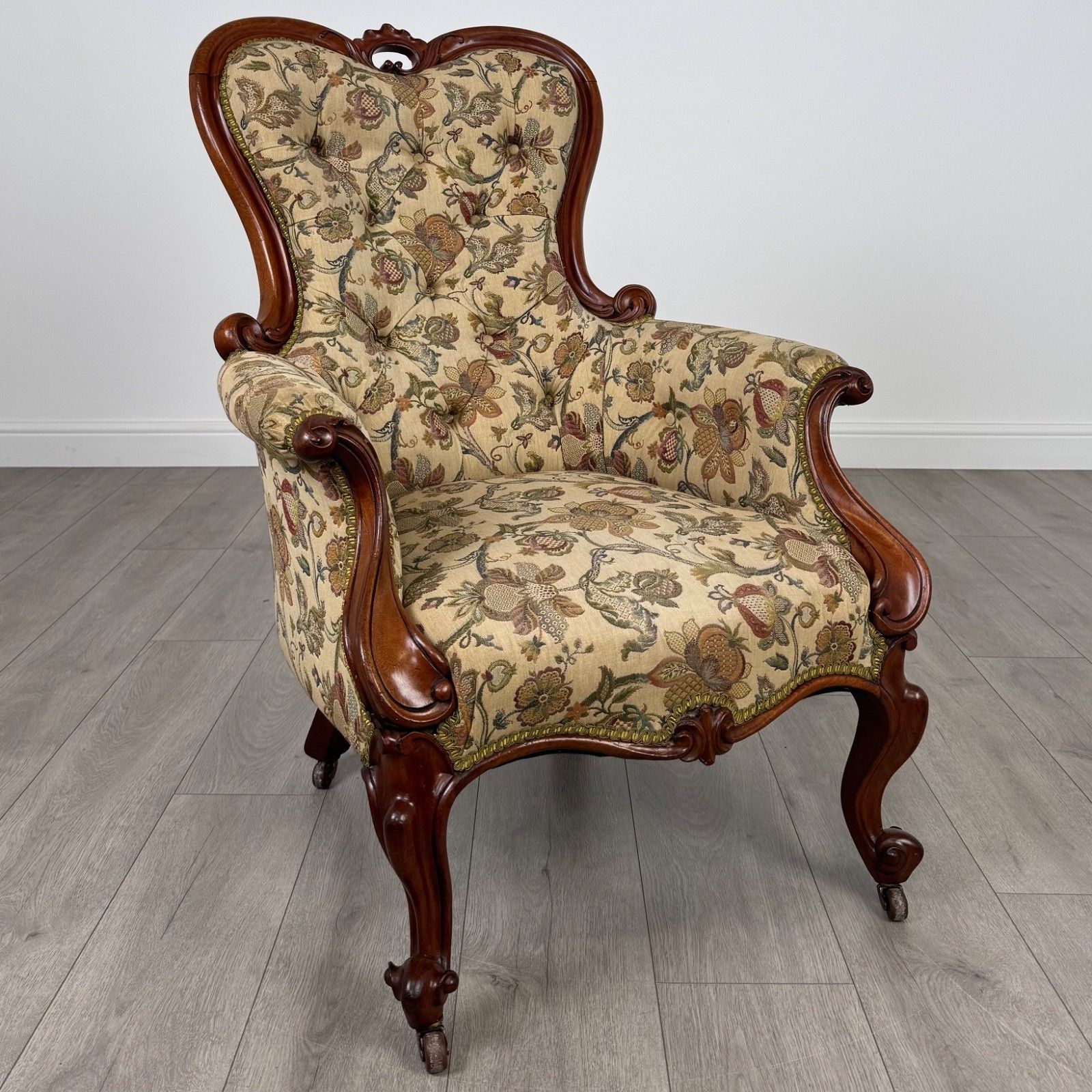 Antique 19th Century Fine Quality Armchair In Walnut photo buy