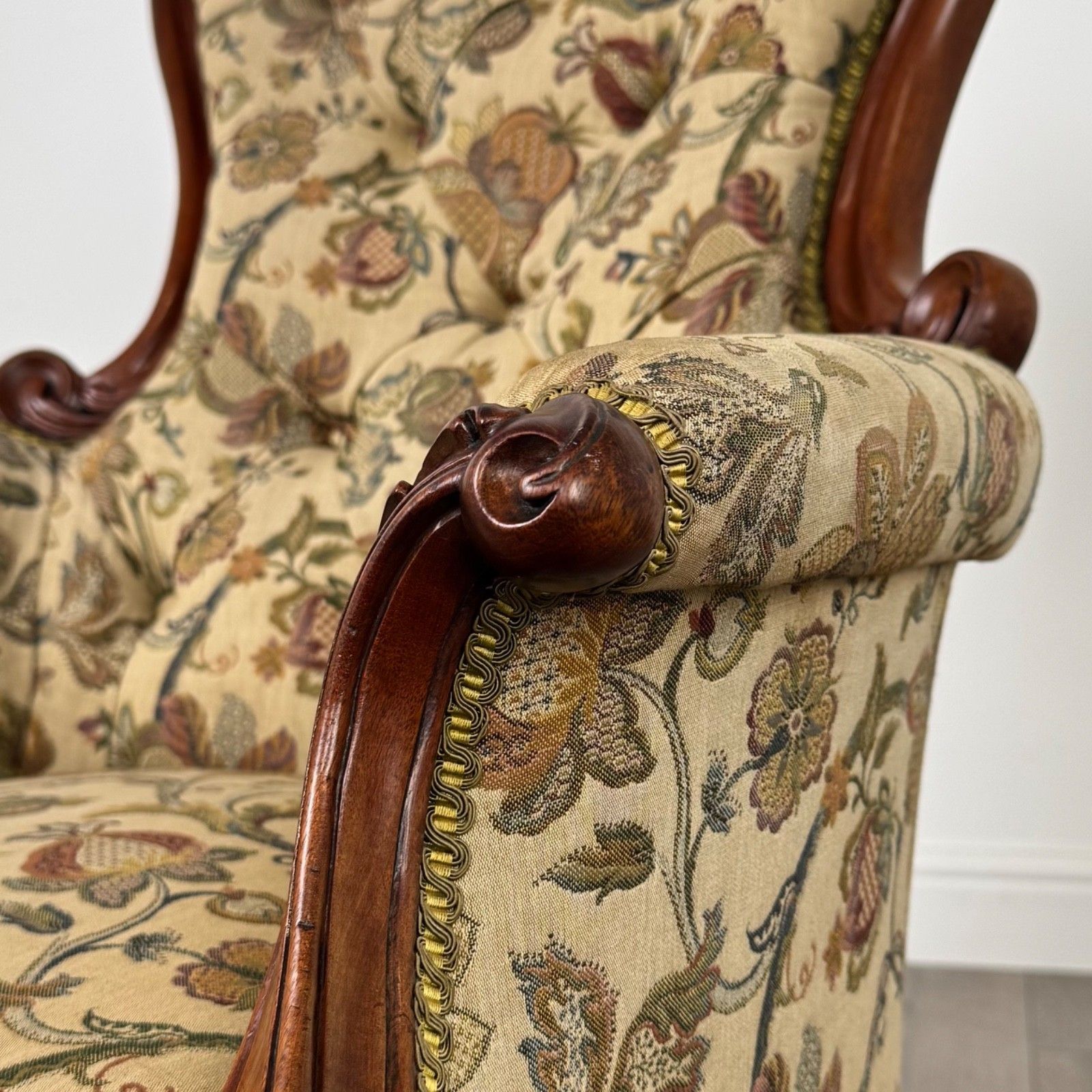 photo for sale Antique 19th Century Fine Quality Armchair In Walnut