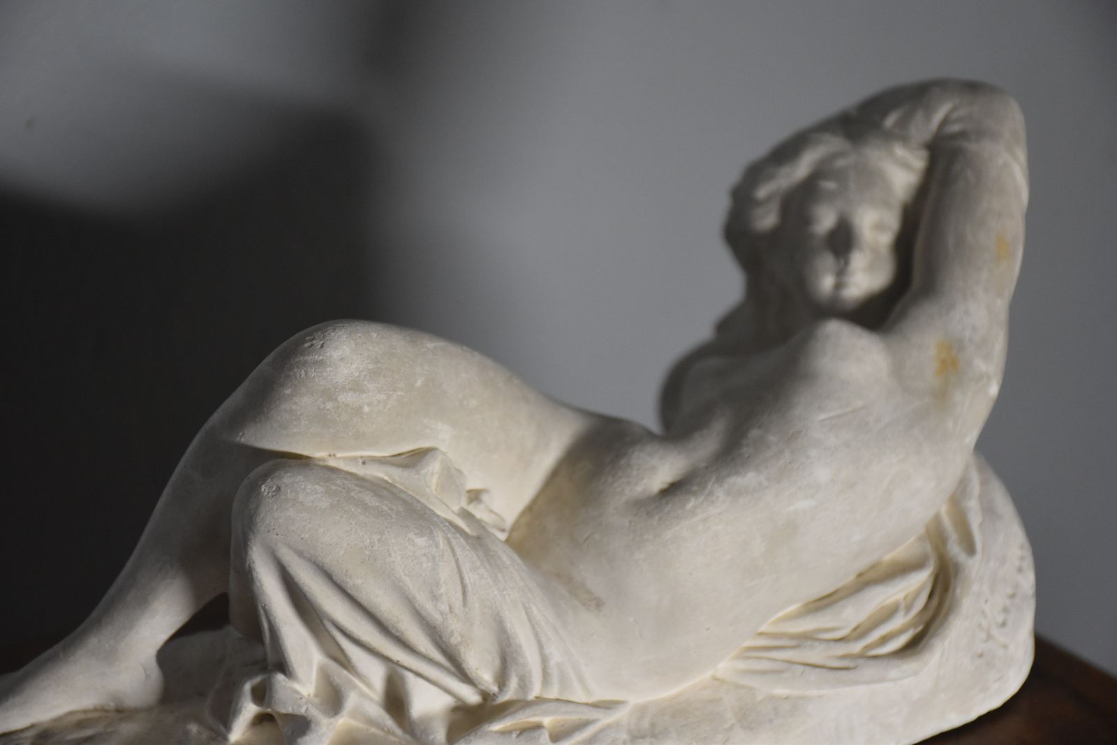 Edmond Lévêque, Lesbia (1853), 1800s photo furniture