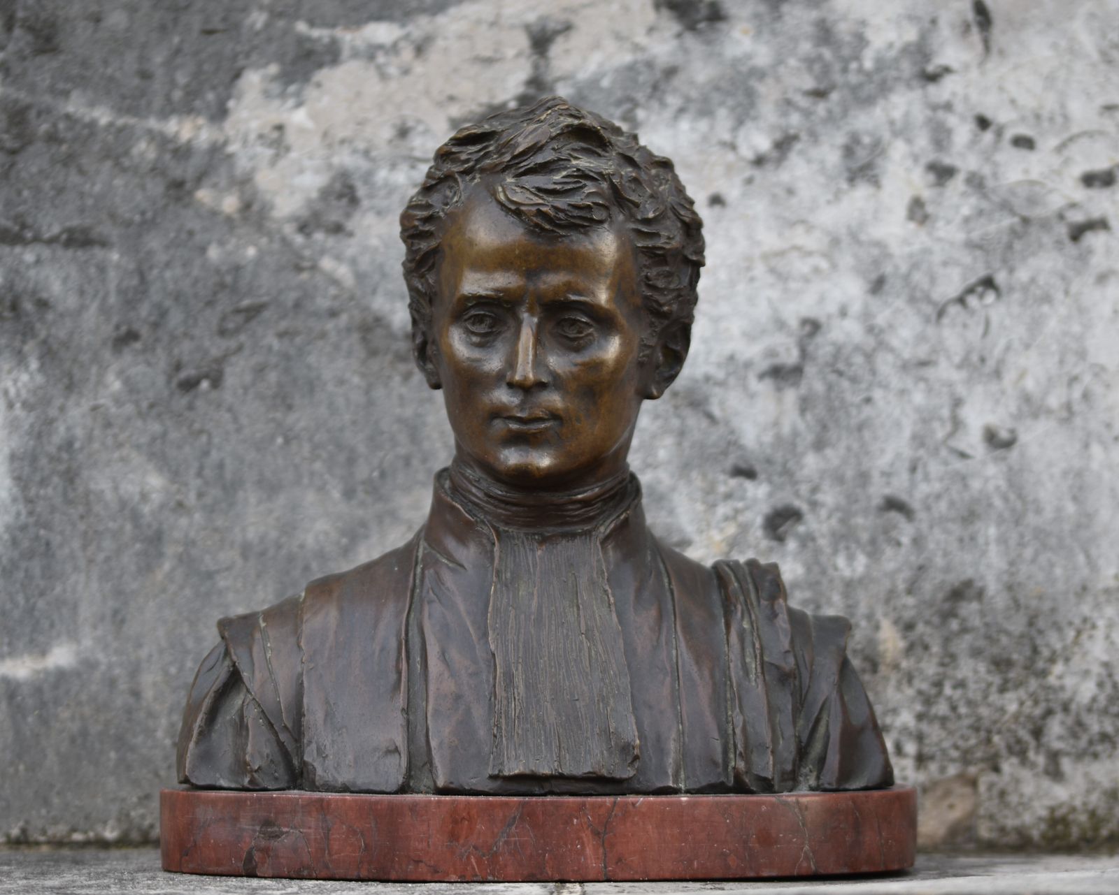Laurent Marqueste, Bust Of An Advocate (Circa 1910) photo furniture