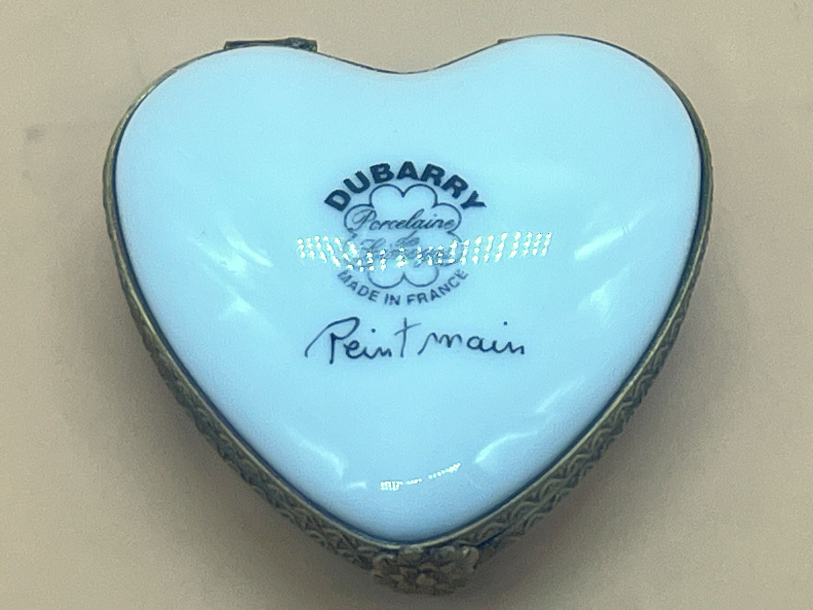 Dubarry Limoges Porcelain France Hand Painted Hinged Heart Shaped Trinket / Jewelry Box. photo furniture
