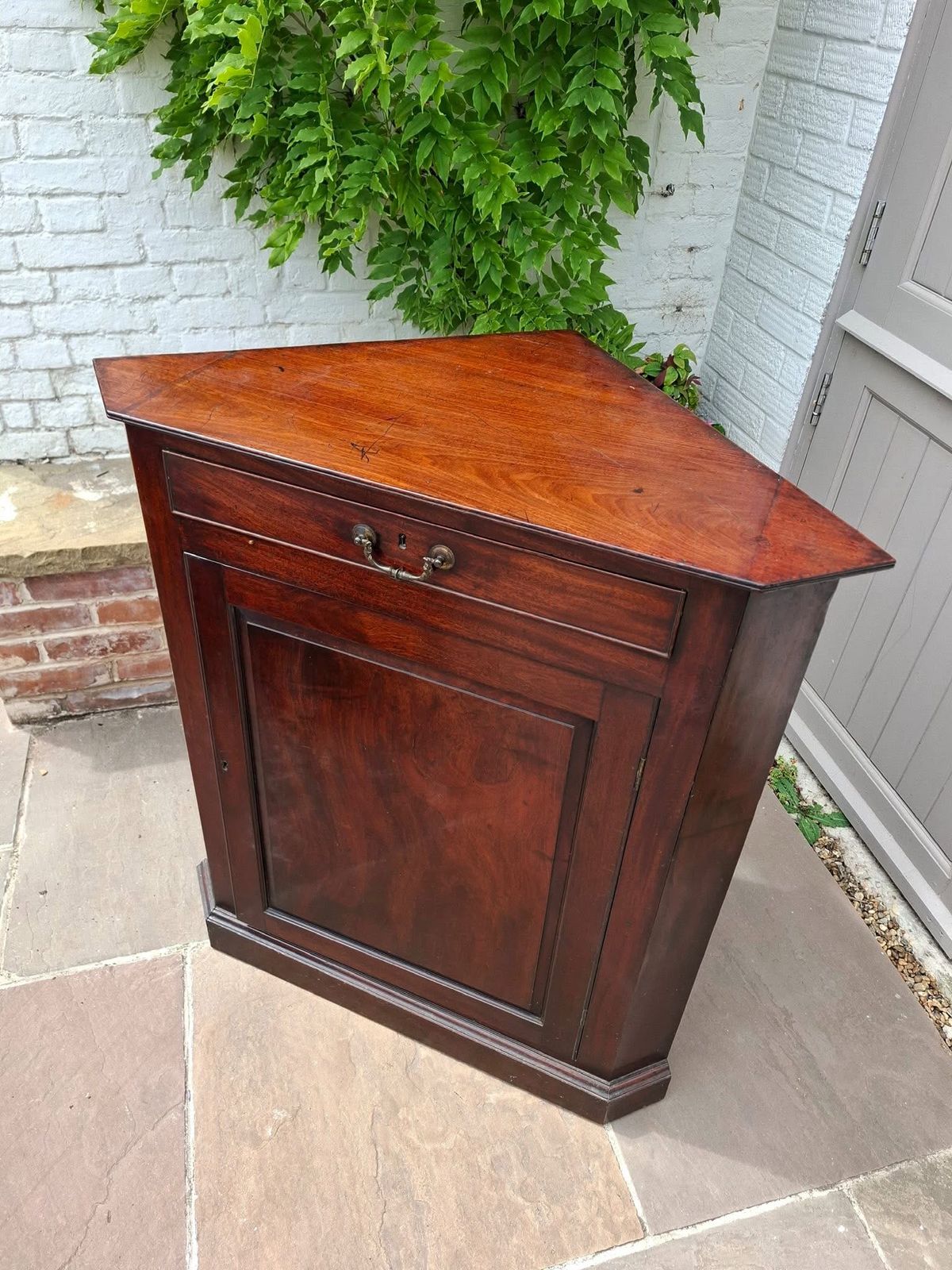 George III Mahogany Astragal Glassed  Corner Cabinet photo Furniture