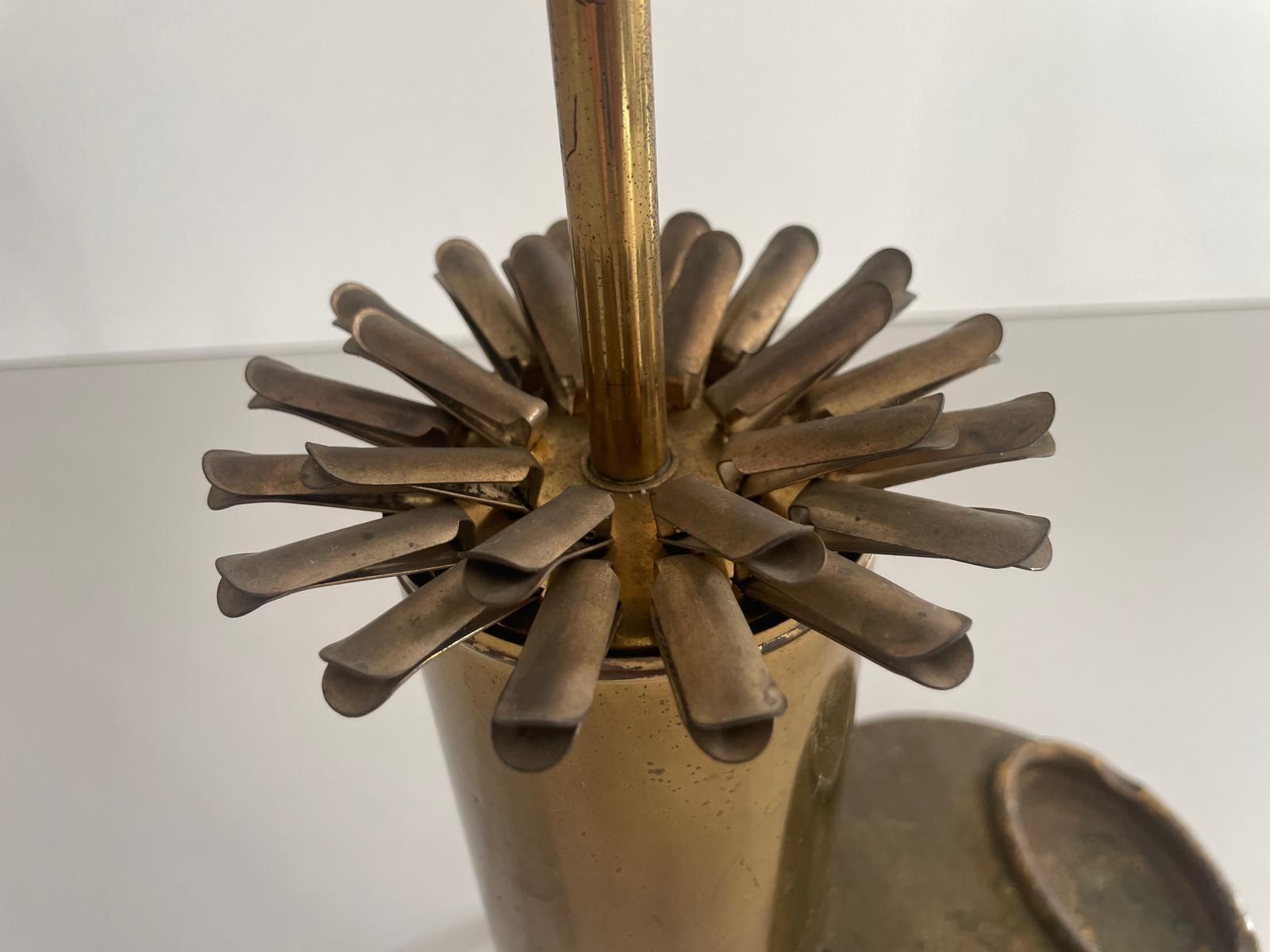 Mid Century Rare Brass Italian Rocket Design Luxury Cigarette Dispenser With Ashtray By Brevettato, 1960s, Italy photo 1340.0