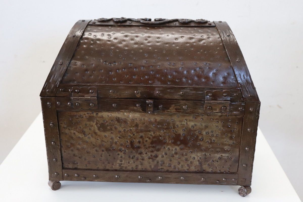 Decorative Box In Iron, 1910s, Antique photo buy