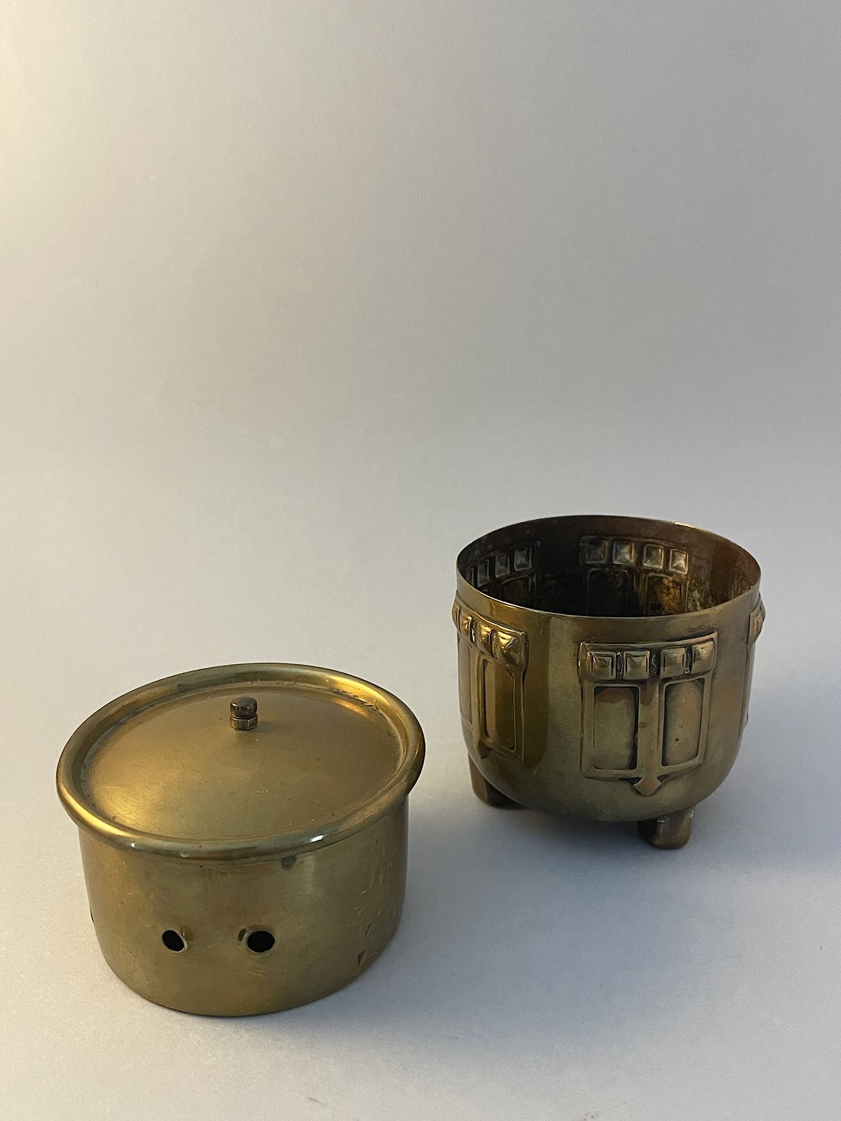 Arts & Crafts Brass Box With Lid On Three Feet, Handmade Antique Round Decorative Container Circa 1920 photo vintage