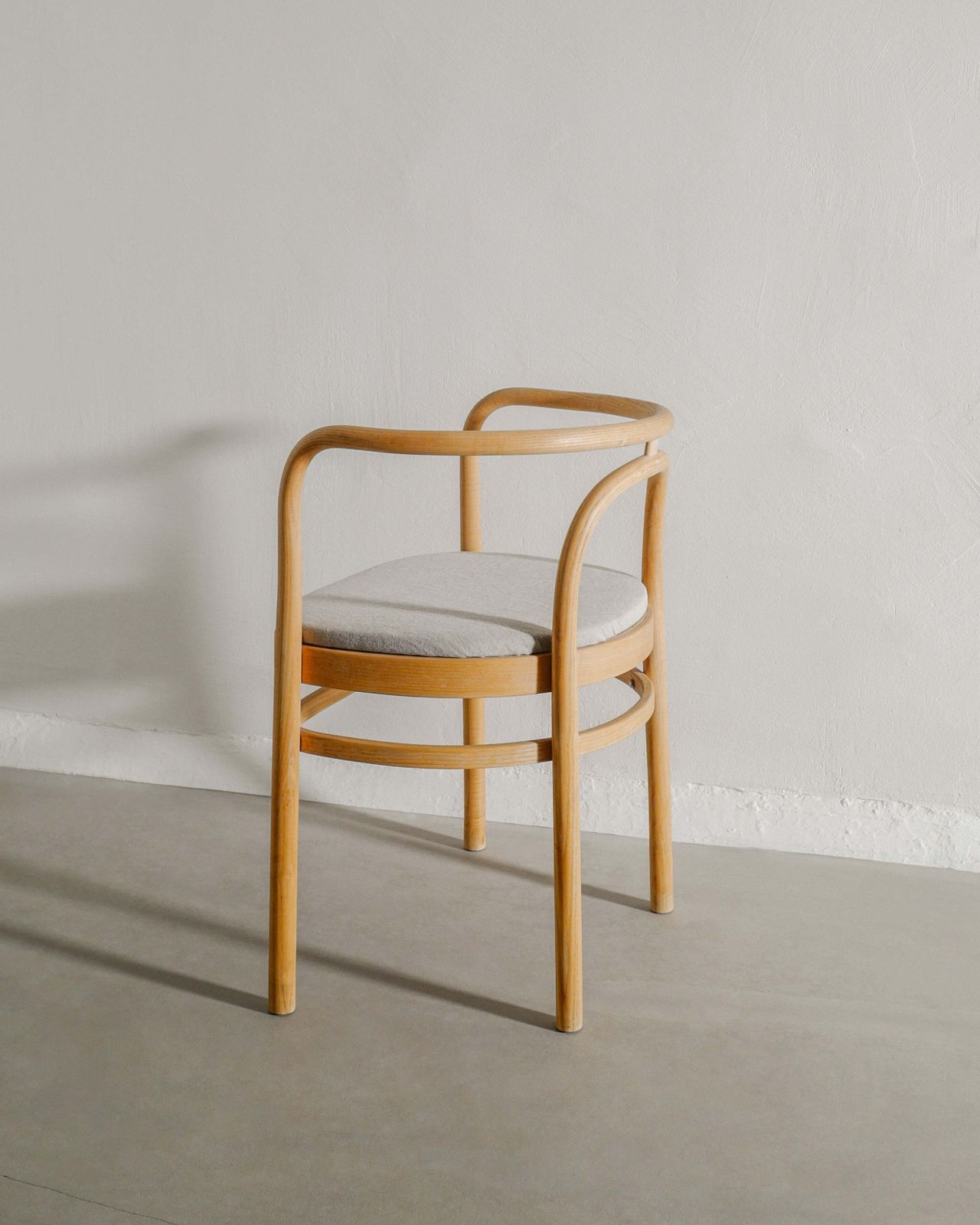 Danish Mid Century Modern Sculptural Wooden "Pk 15" Armchairs In Ash By Poul Kjærholm, 1990s photo Furniture