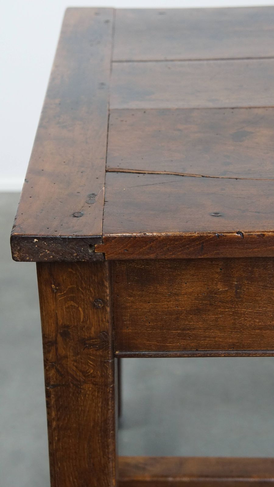 Antieke Franse Eettafel Van Fruithout Uit De 18e Eeuw Met 2 Lades En Mooie Patina photo vintage