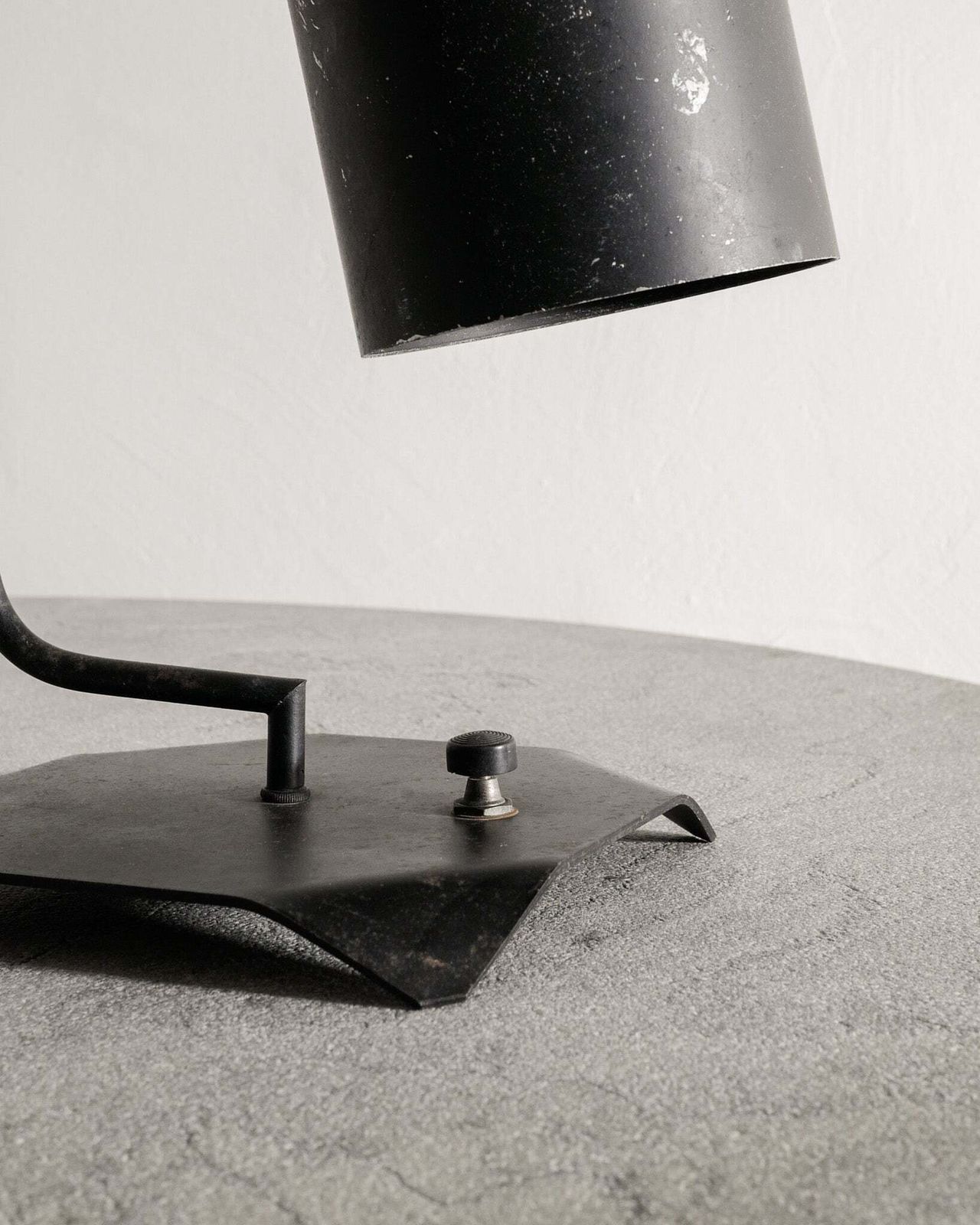 Black French Mid Century Serge Mouille & Isamu Noguchi Table Lamp In Metal & Brass, 1950s photo 16500.0