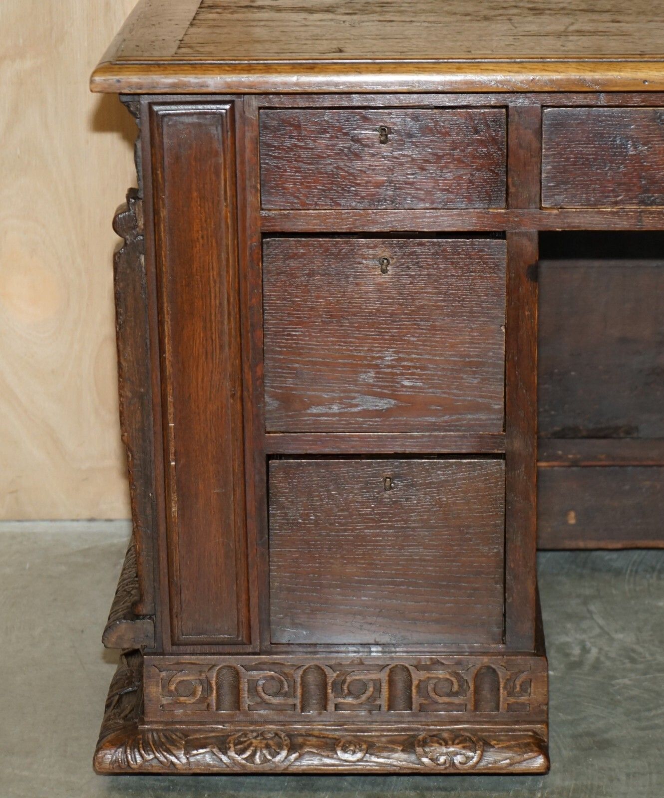 20000.0 16th Century Museum Quality Exhibition Hand Carved Italian Cassone Desk Table photo