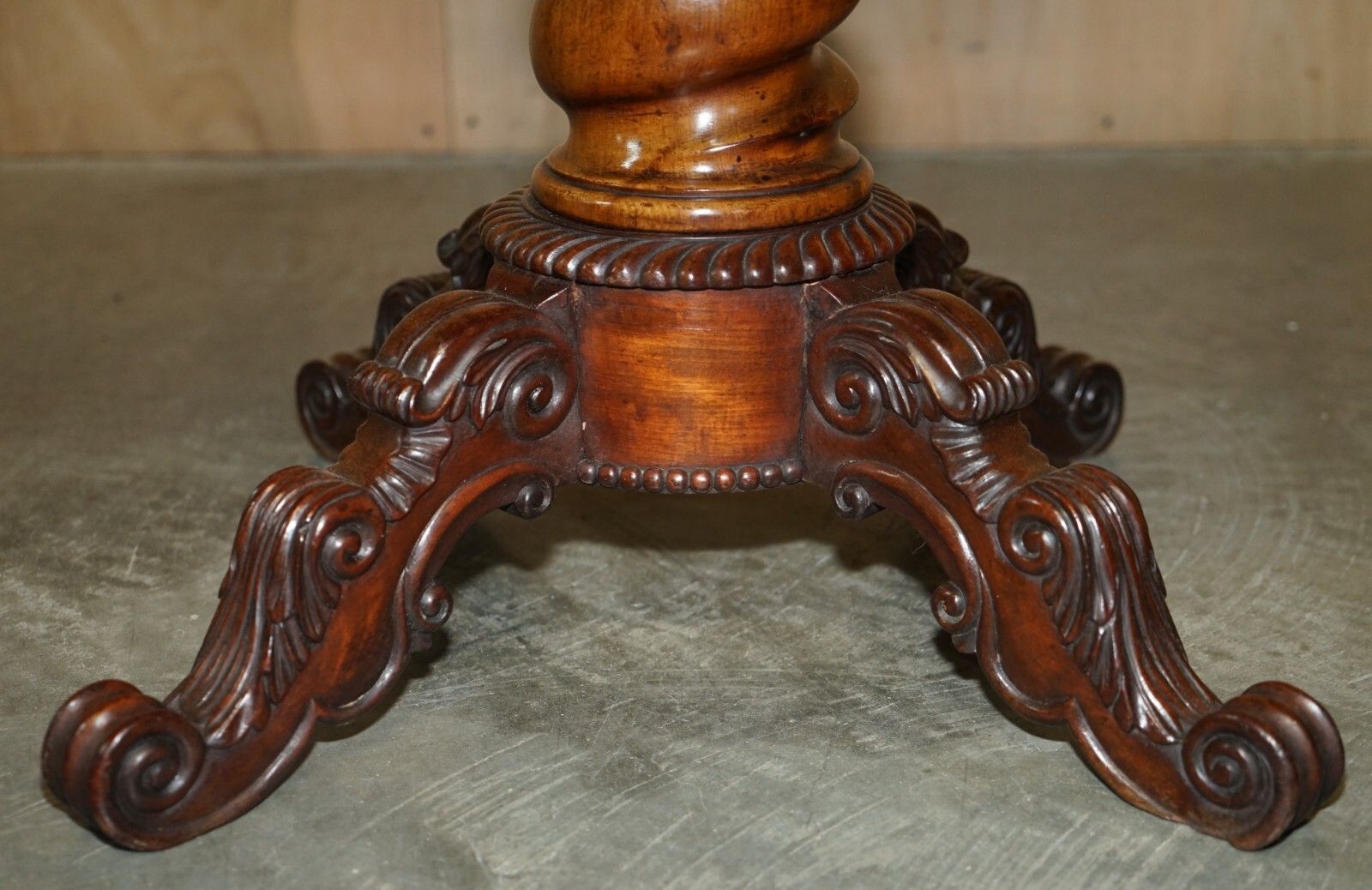 photo furniture Important Antique 1830 William IV  Pietra Dura Specimen Marble Centre Table