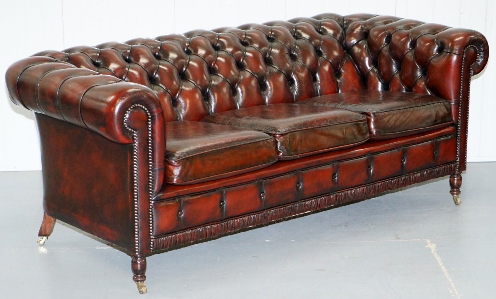 photo furniture Restored Bordeaux Leather Chesterfield Club Suite Armchair & Sofa On Turned Legs