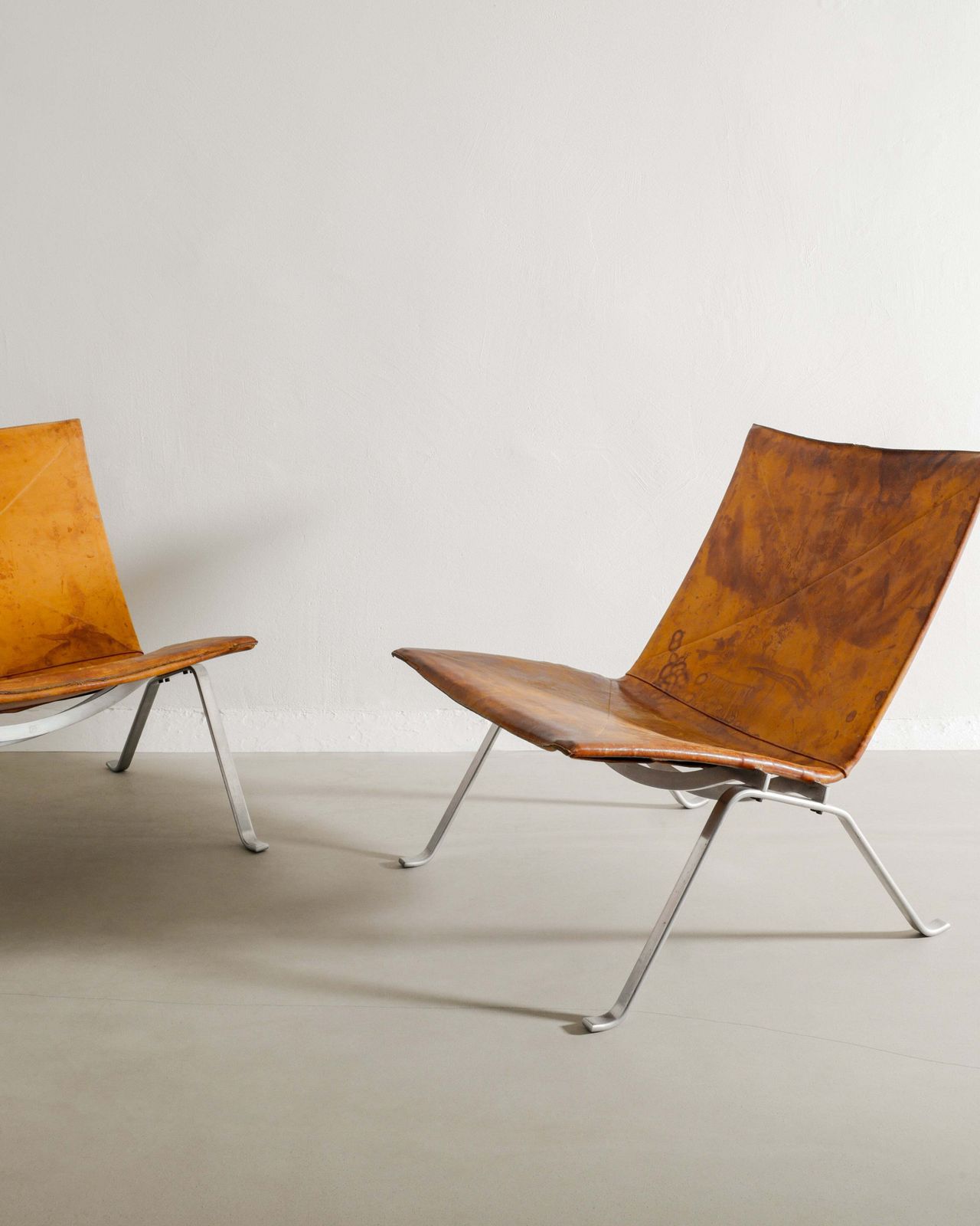 Danish Mid Century "Pk 22" Steel & Leather Easy Chairs By Poul Kjaerholm For E. Kold Christensen, 1960s photo furniture