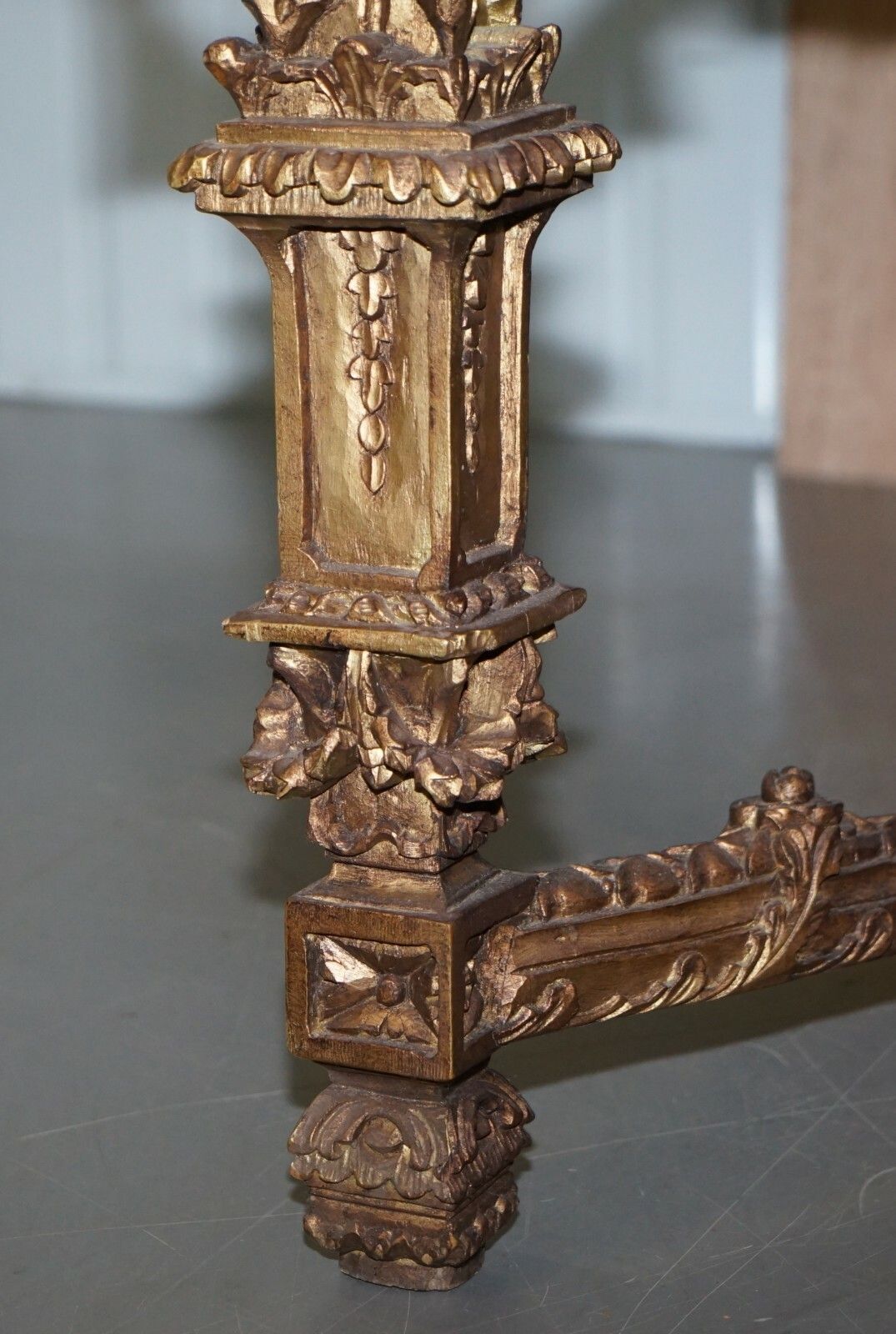 10000.0 Large Important 19th Century Continetal Carved Giltwood And Marble Centre Table photo
